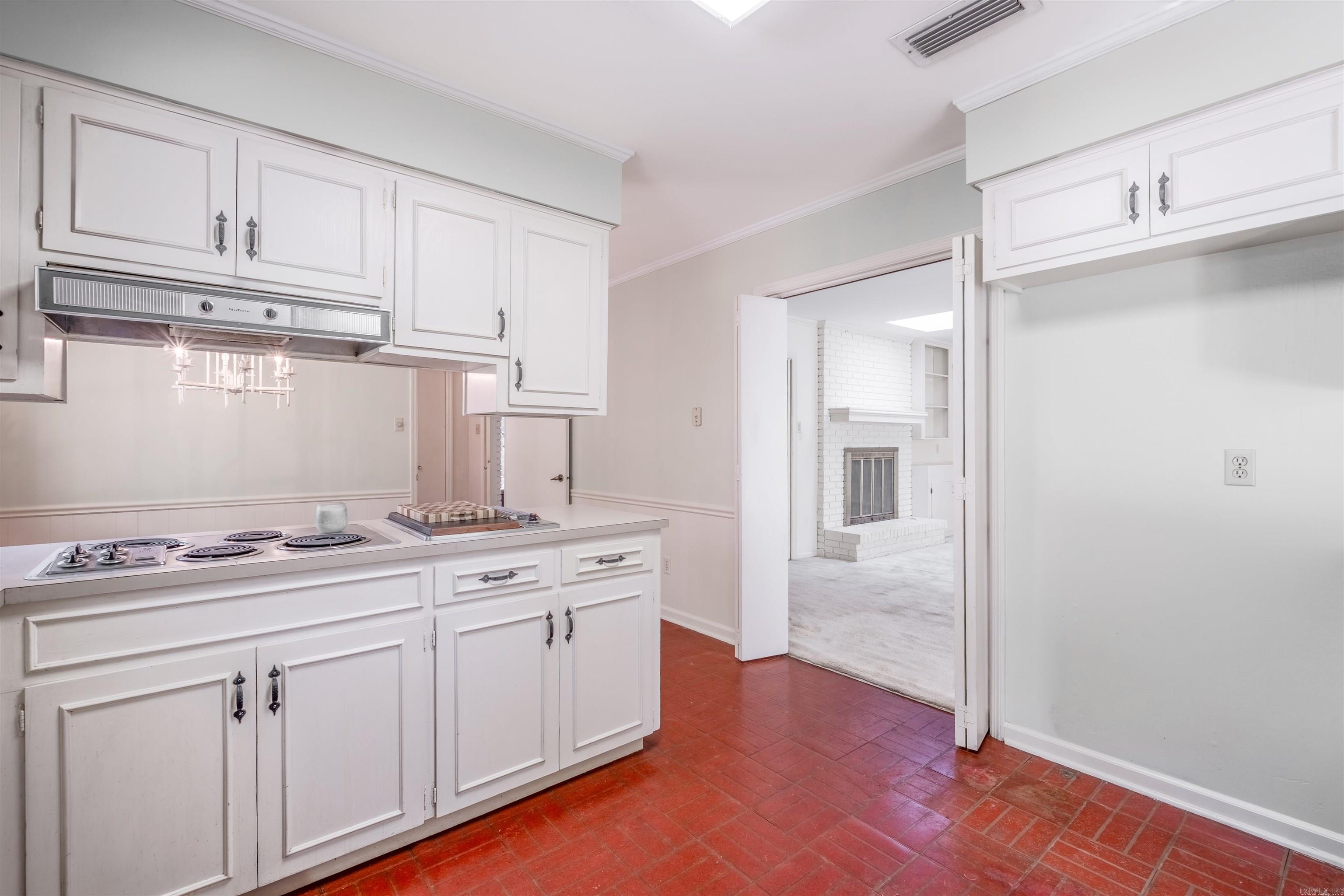 41 Coachlight Drive Little Rock, AR 72227