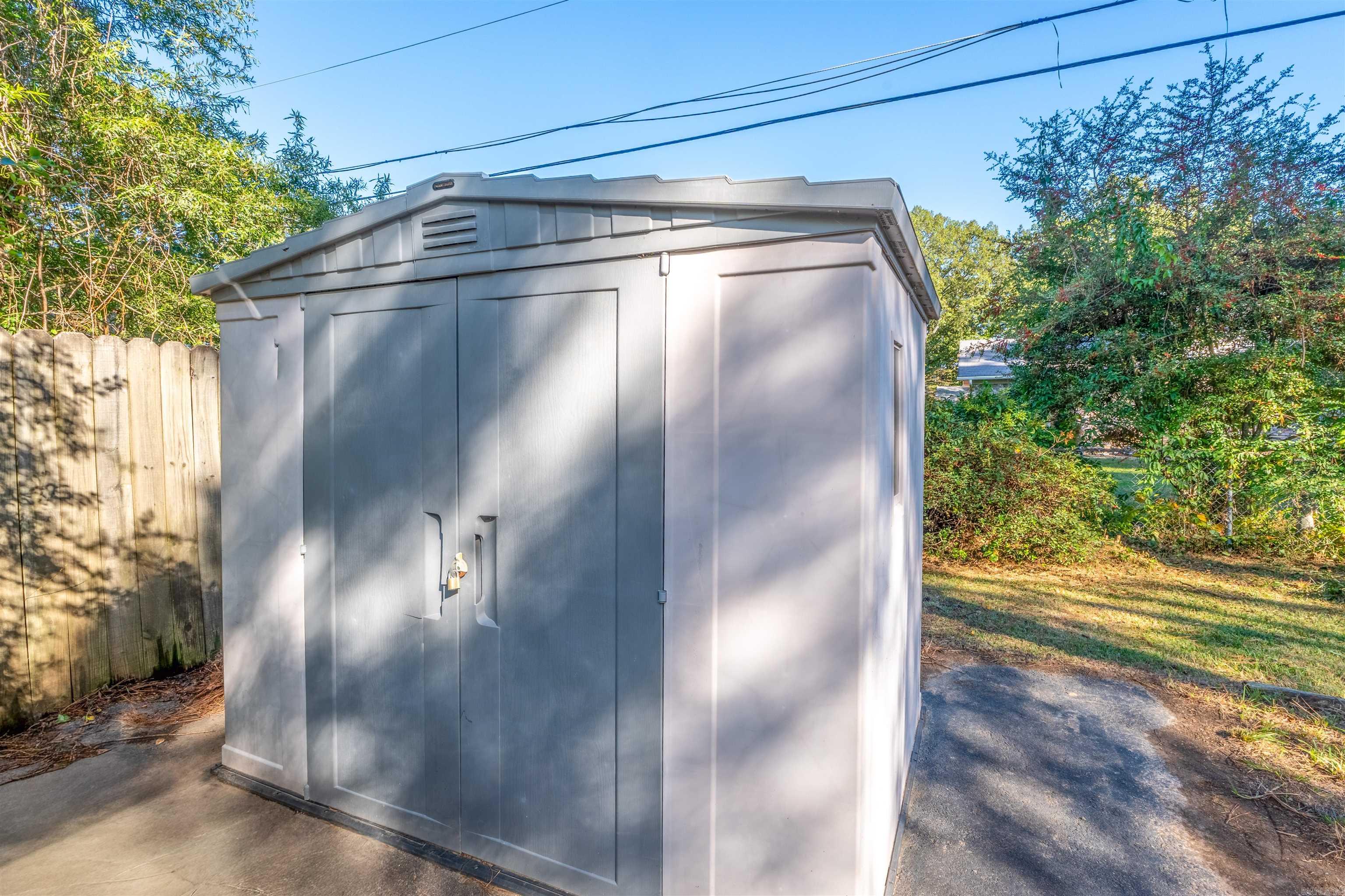 41 Coachlight Drive Little Rock, AR 72227