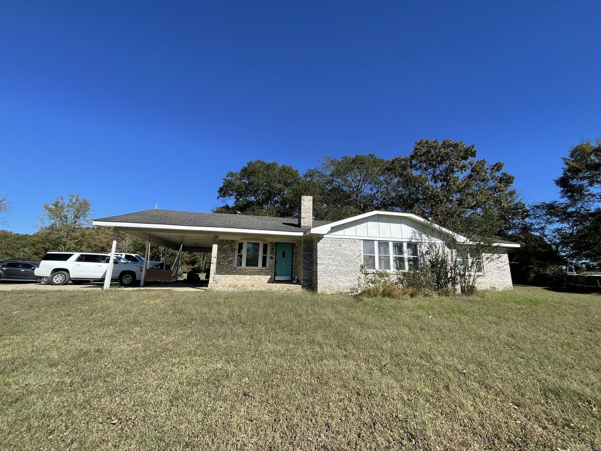 686 Polk Road 41 Mena, AR 71953