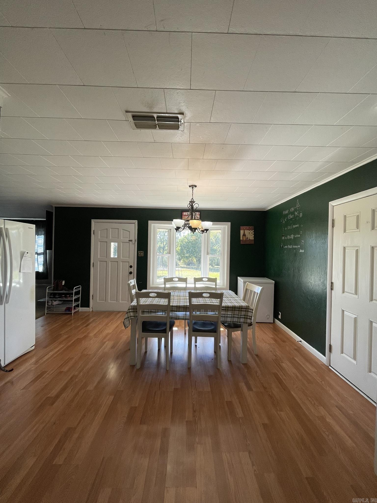 686 Polk Road 41 Mena, AR 71953