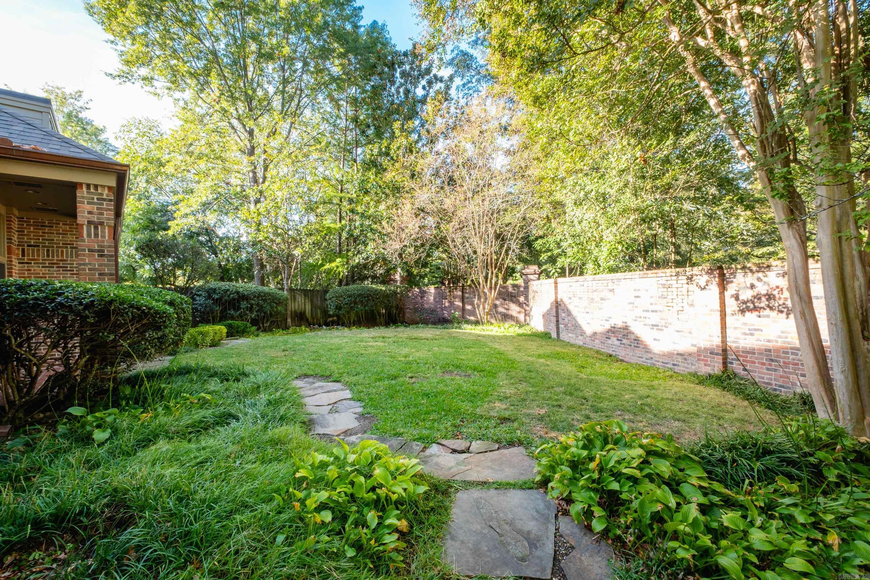 1 Riverbend Road Little Rock, AR 72202