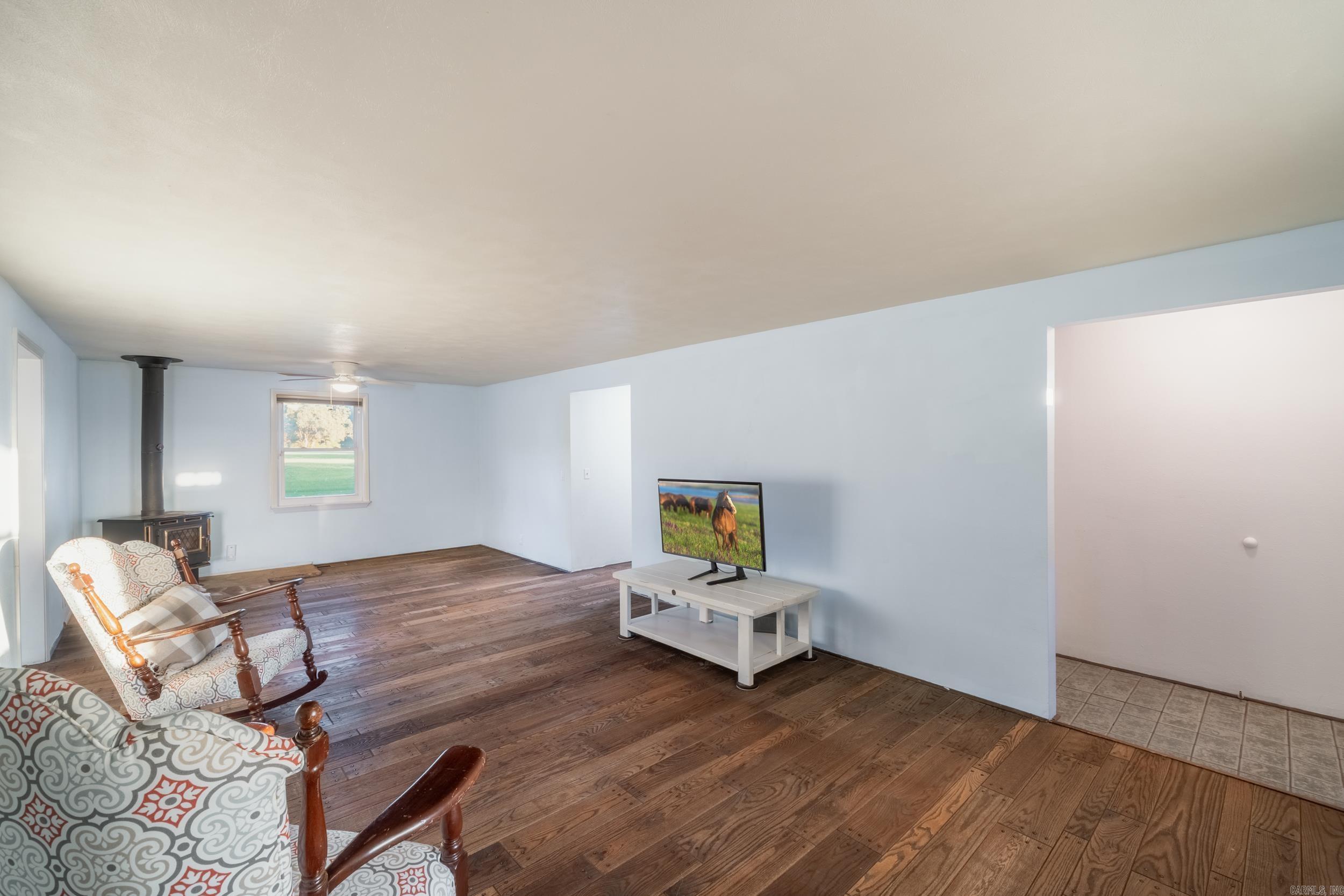 2469 County Road 3341  Clarksville, AR