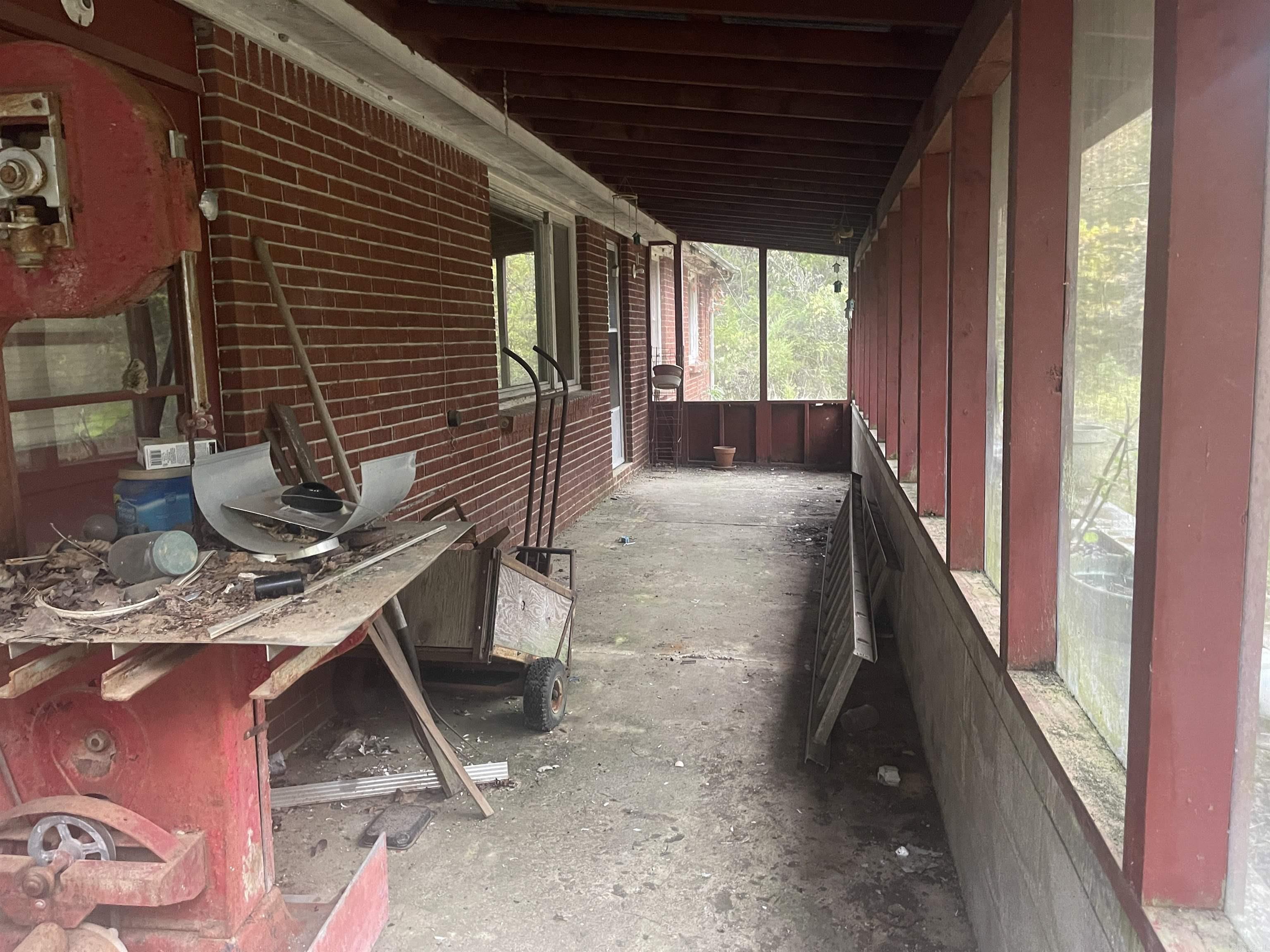 618 Driftwood Drive  Pineville, AR