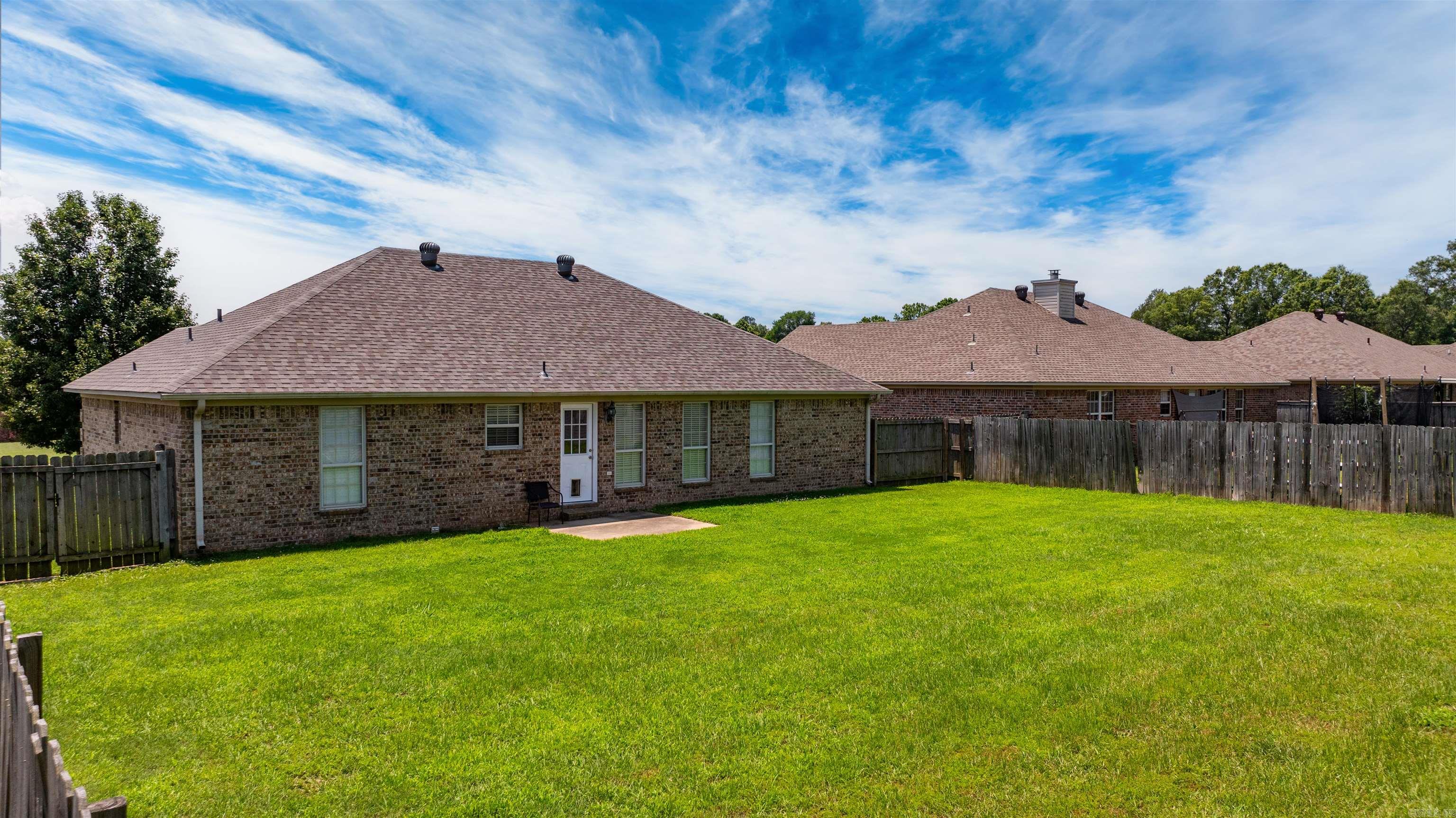 9 Tigers Eye Street Greenbrier, AR 72058