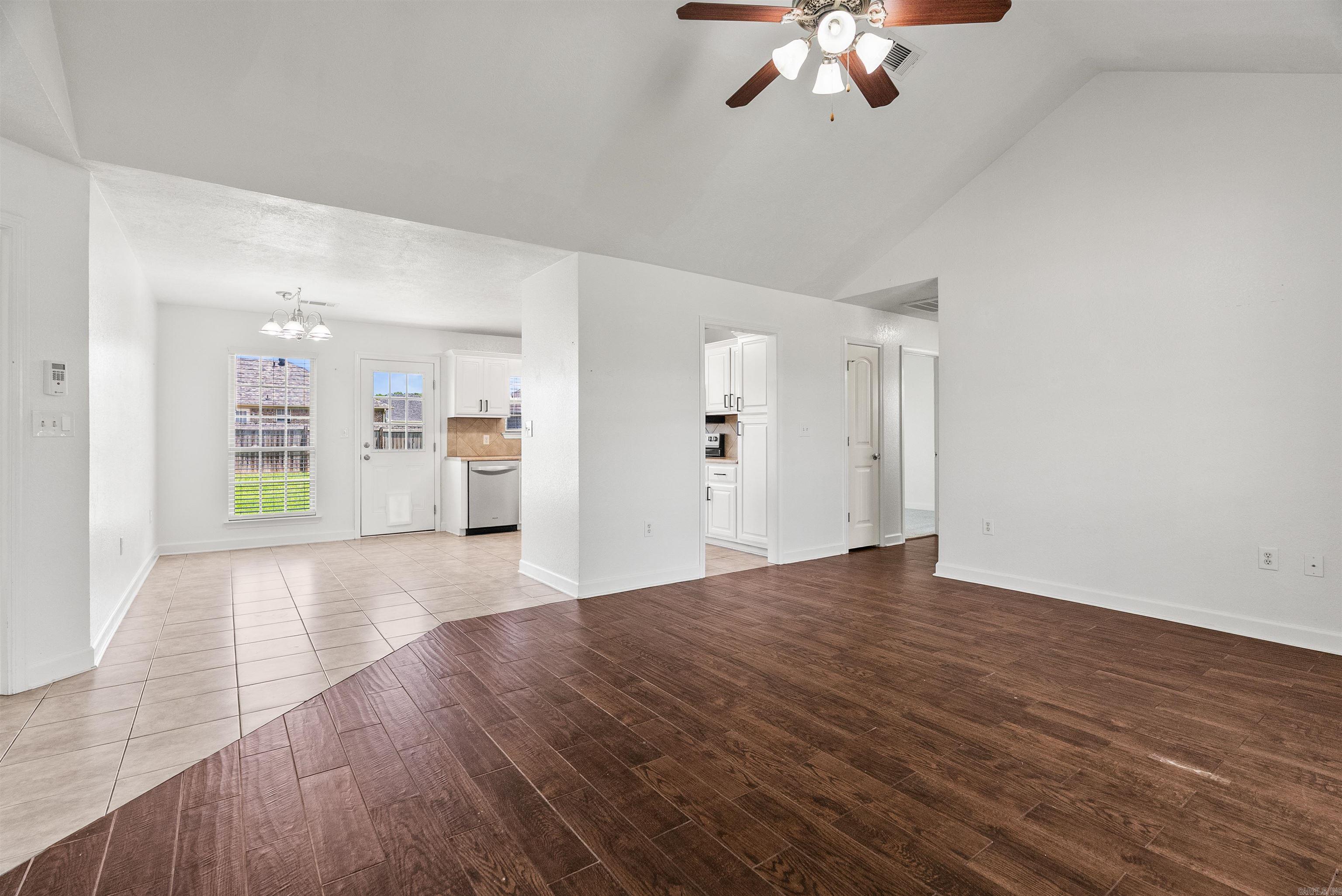 9 Tigers Eye Street Greenbrier, AR 72058