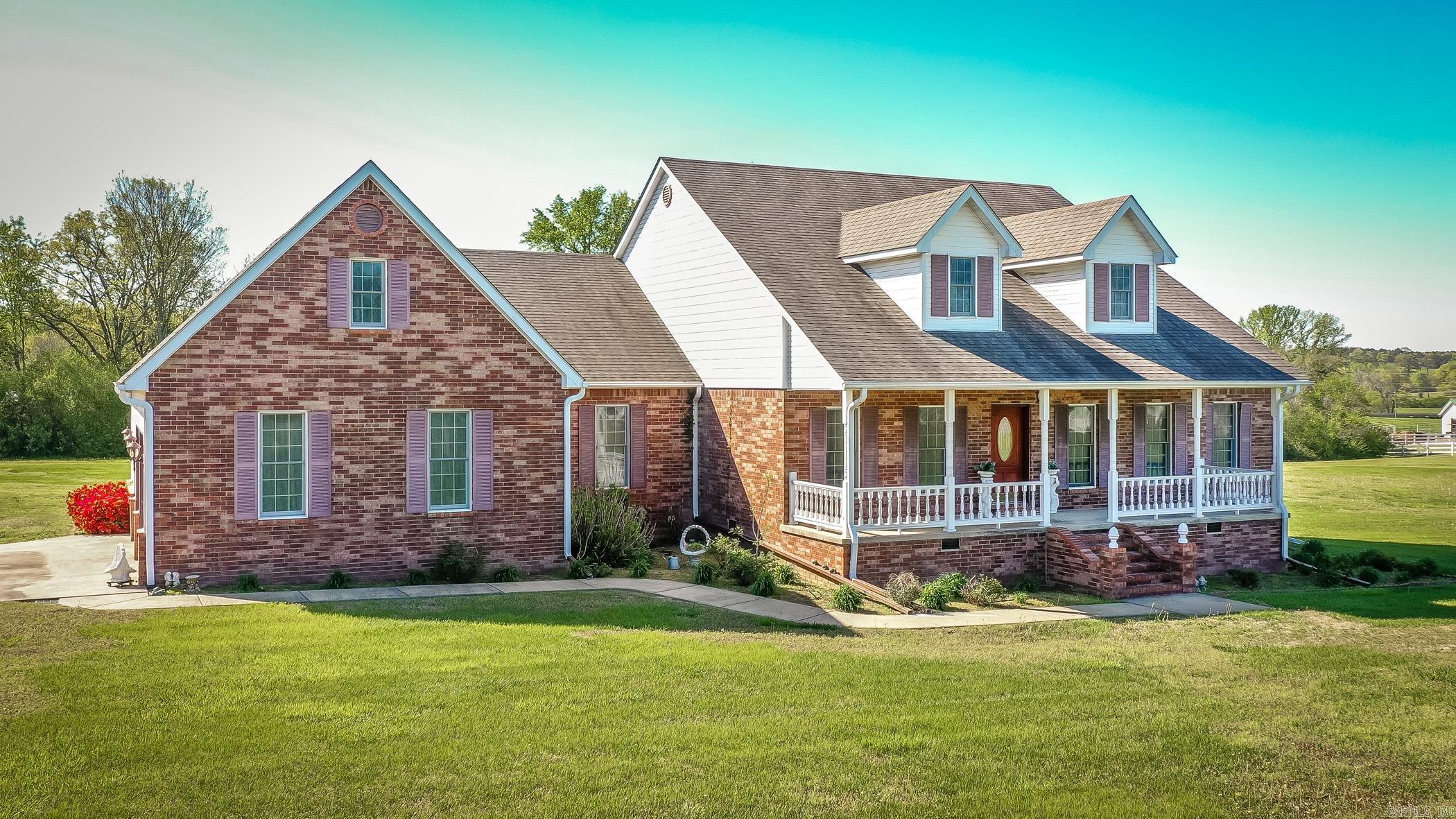 325 Cottage Creek Lane  Bee Branch, AR