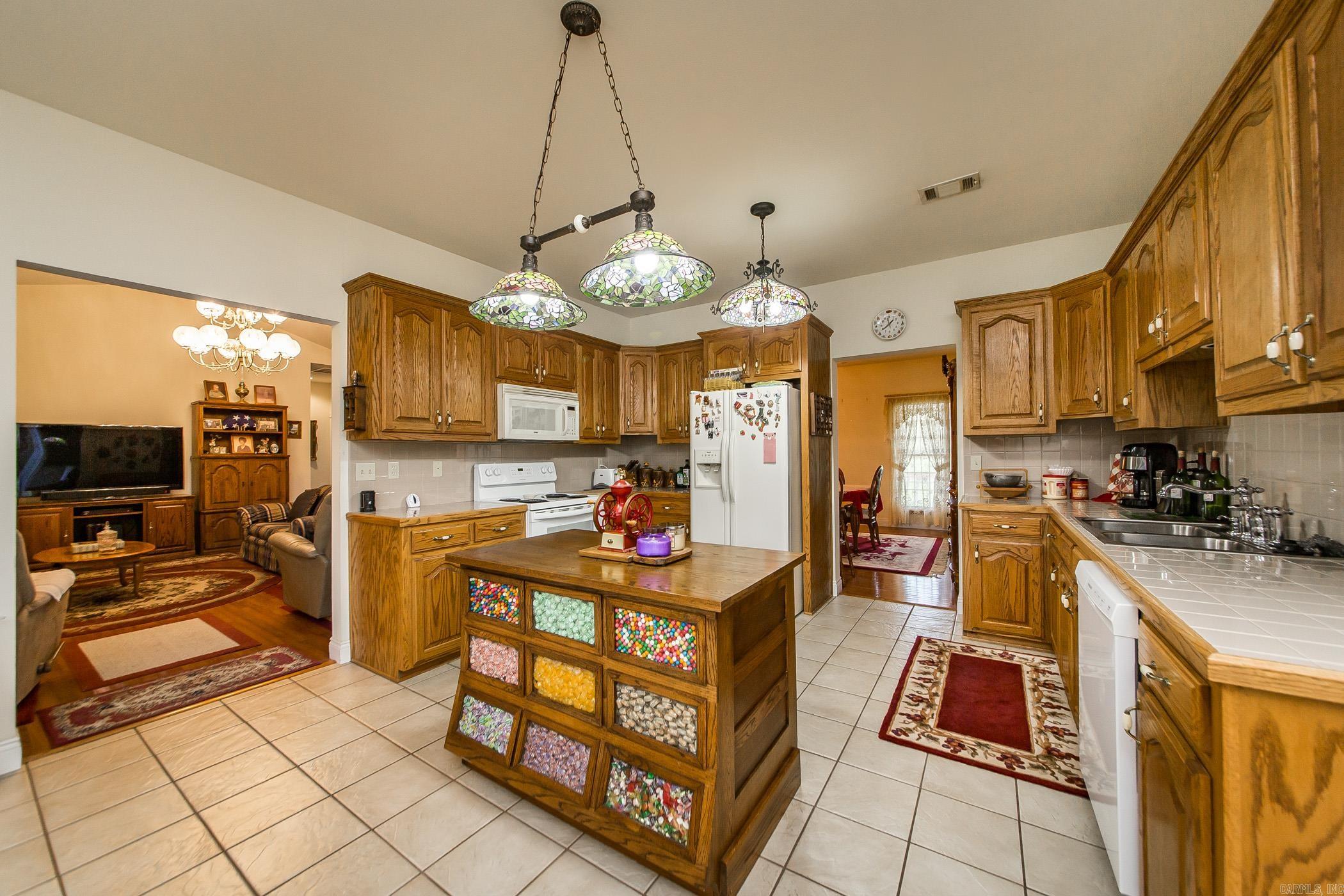 325 Cottage Creek Lane  Bee Branch, AR