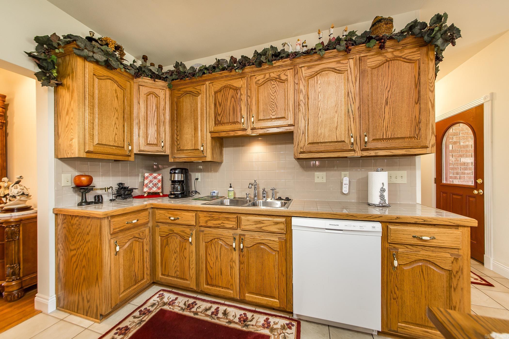 325 Cottage Creek Lane  Bee Branch, AR