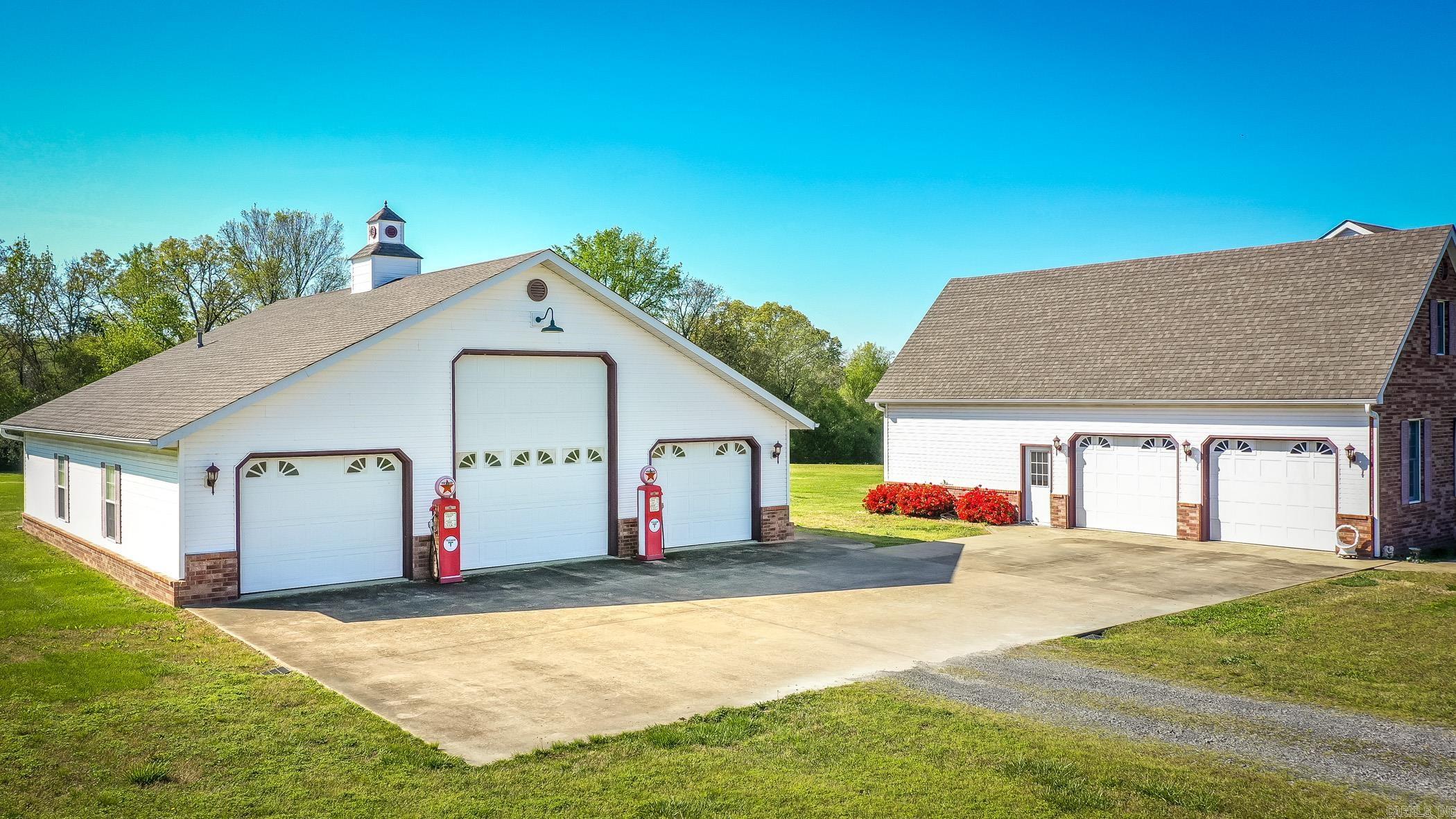 325 Cottage Creek Lane  Bee Branch, AR