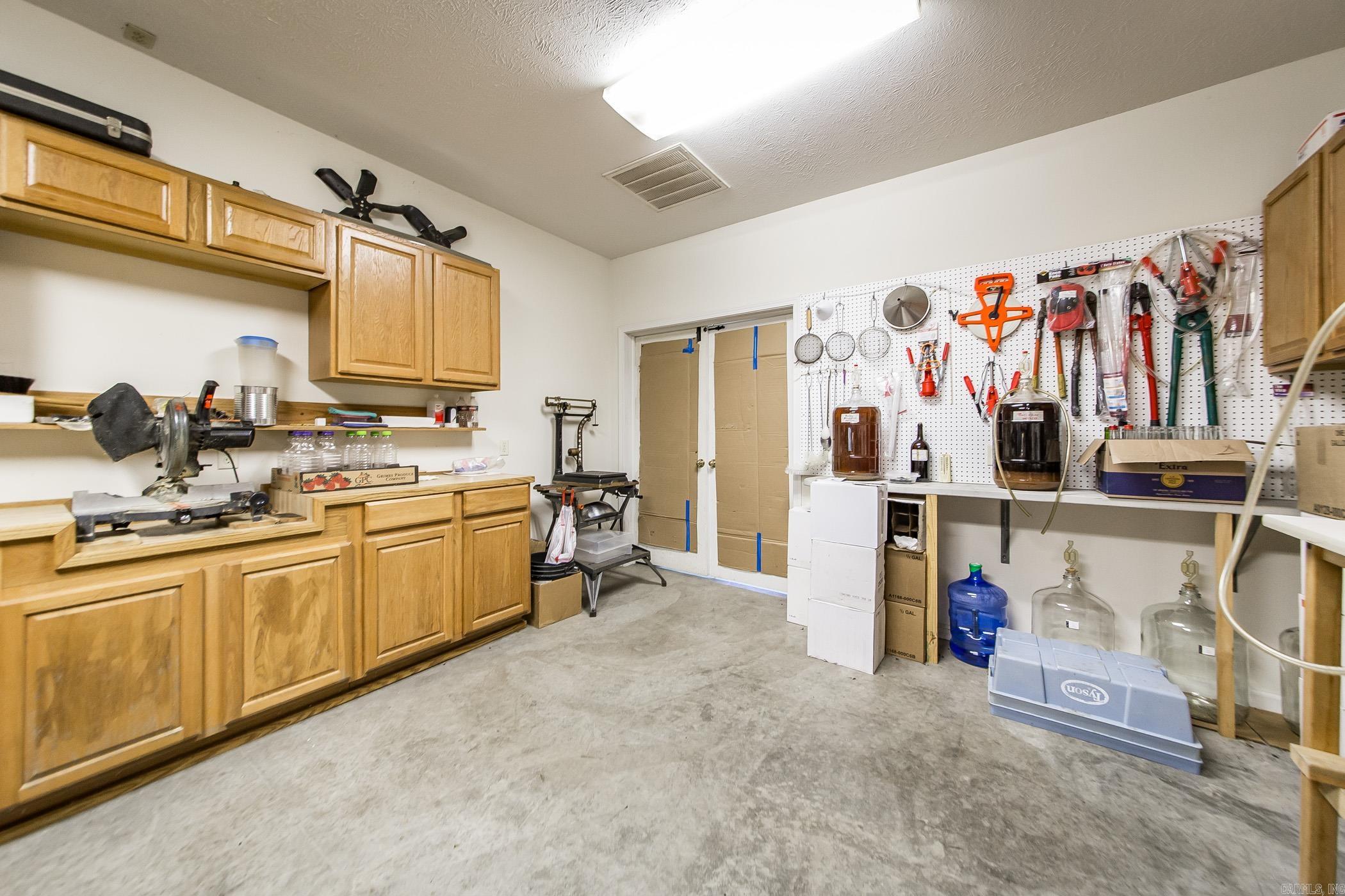 325 Cottage Creek Lane  Bee Branch, AR