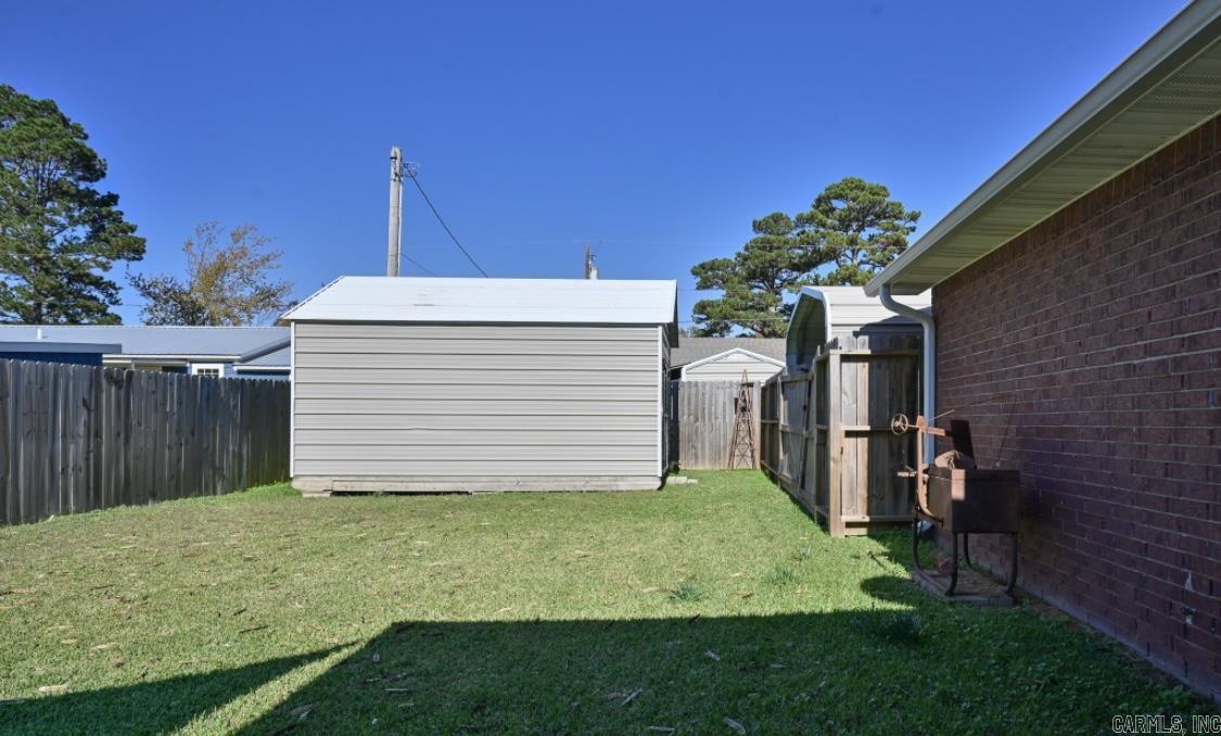 1605 West Boundary Mena, AR 71953