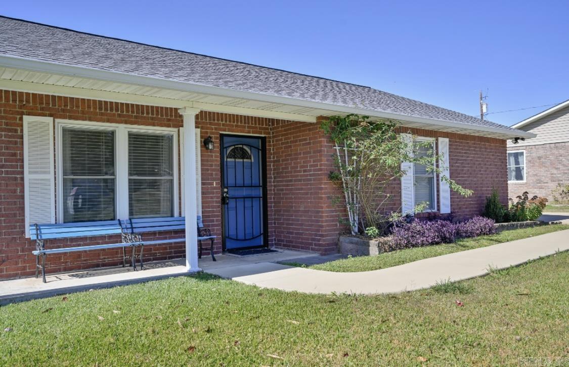 1605 West Boundary Mena, AR 71953