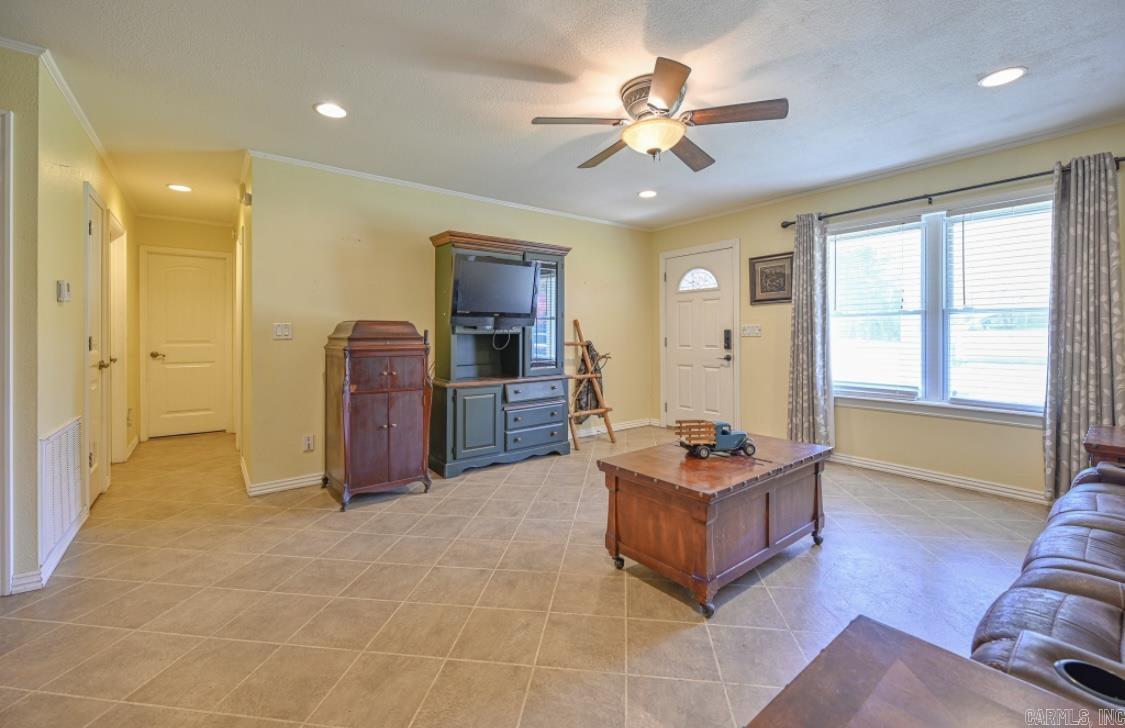 1605 West Boundary Mena, AR 71953