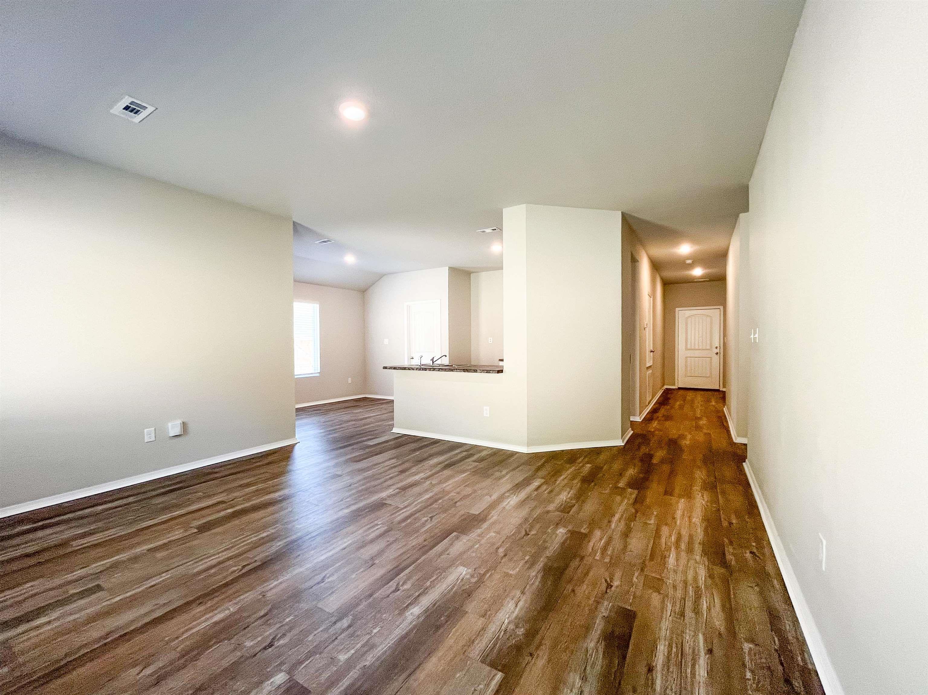 1 Barn Cat Way Conway, AR 72032