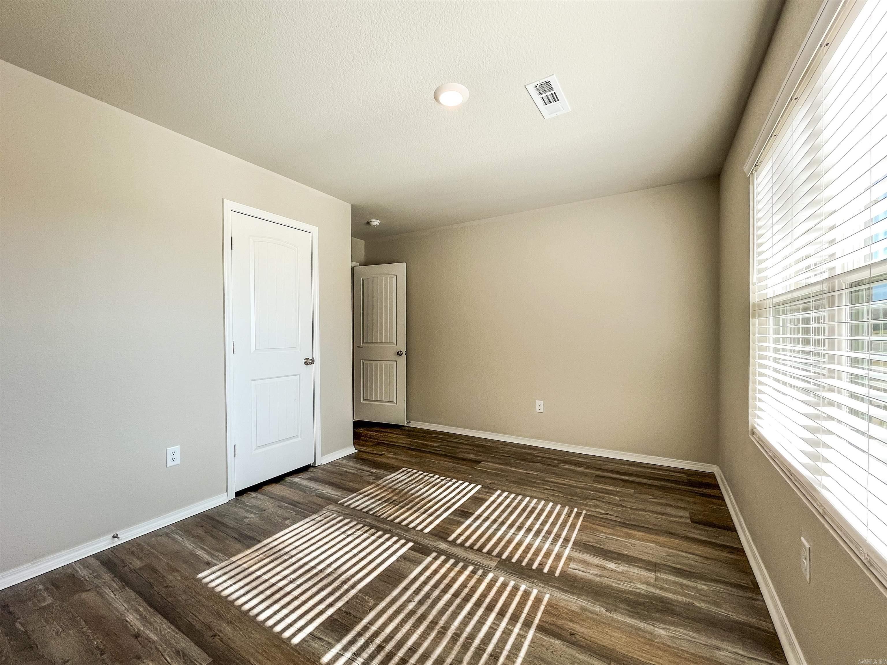 1 Barn Cat Way Conway, AR 72032