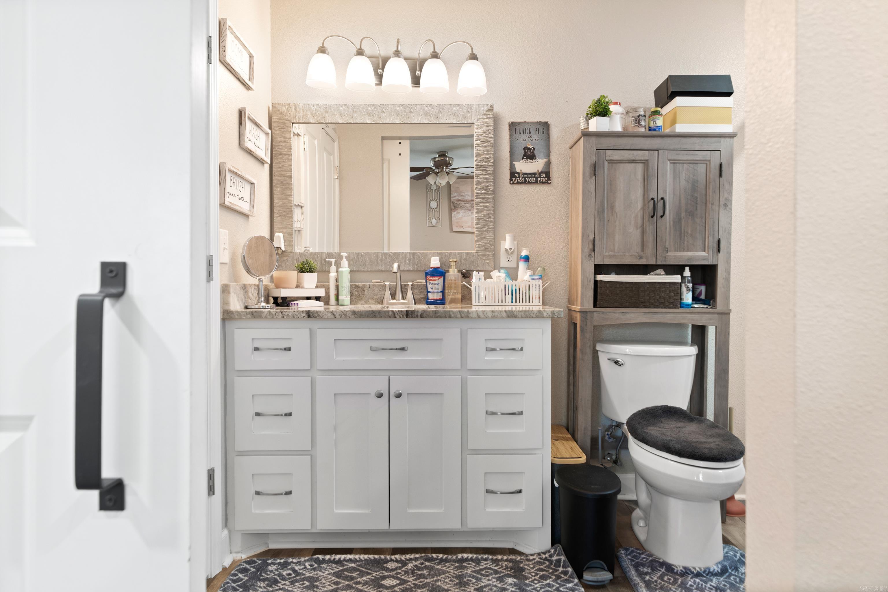 439 Catherine Cove Road Malvern, AR 72104