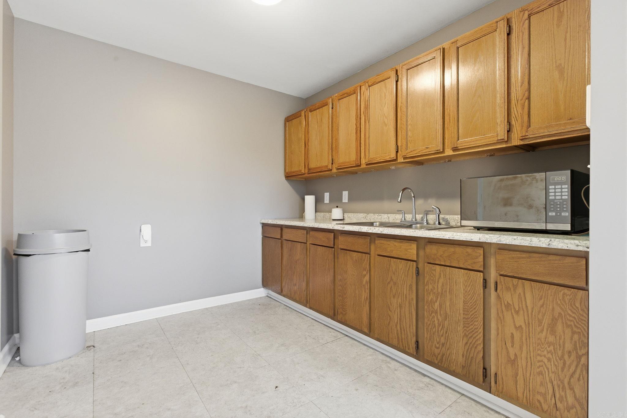 207 Campbell Dr  Beebe, AR