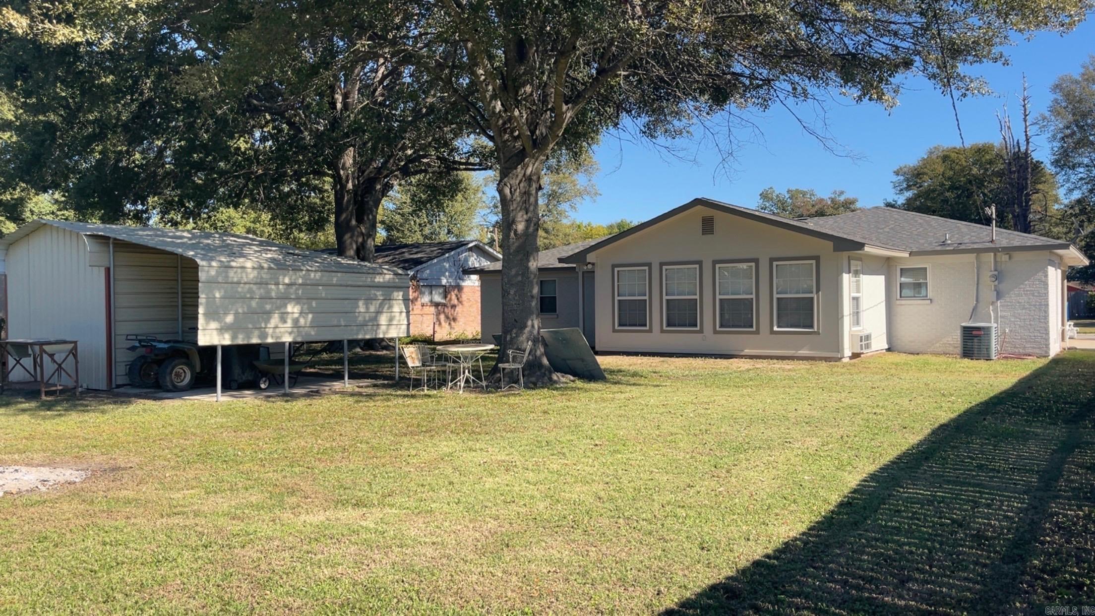 212 S Adcock  Dumas, AR