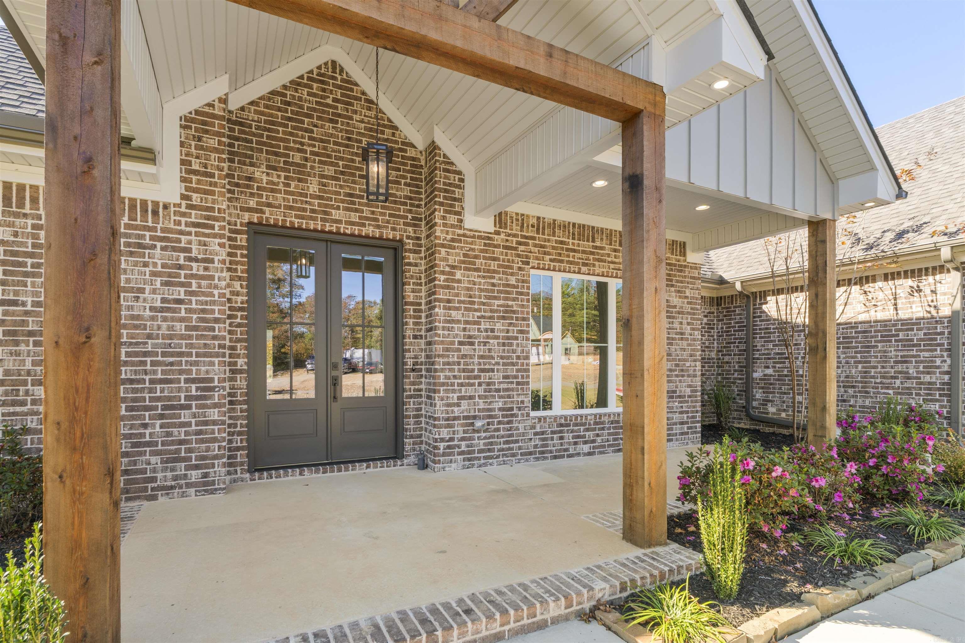 265 Middleton Place  Benton, AR