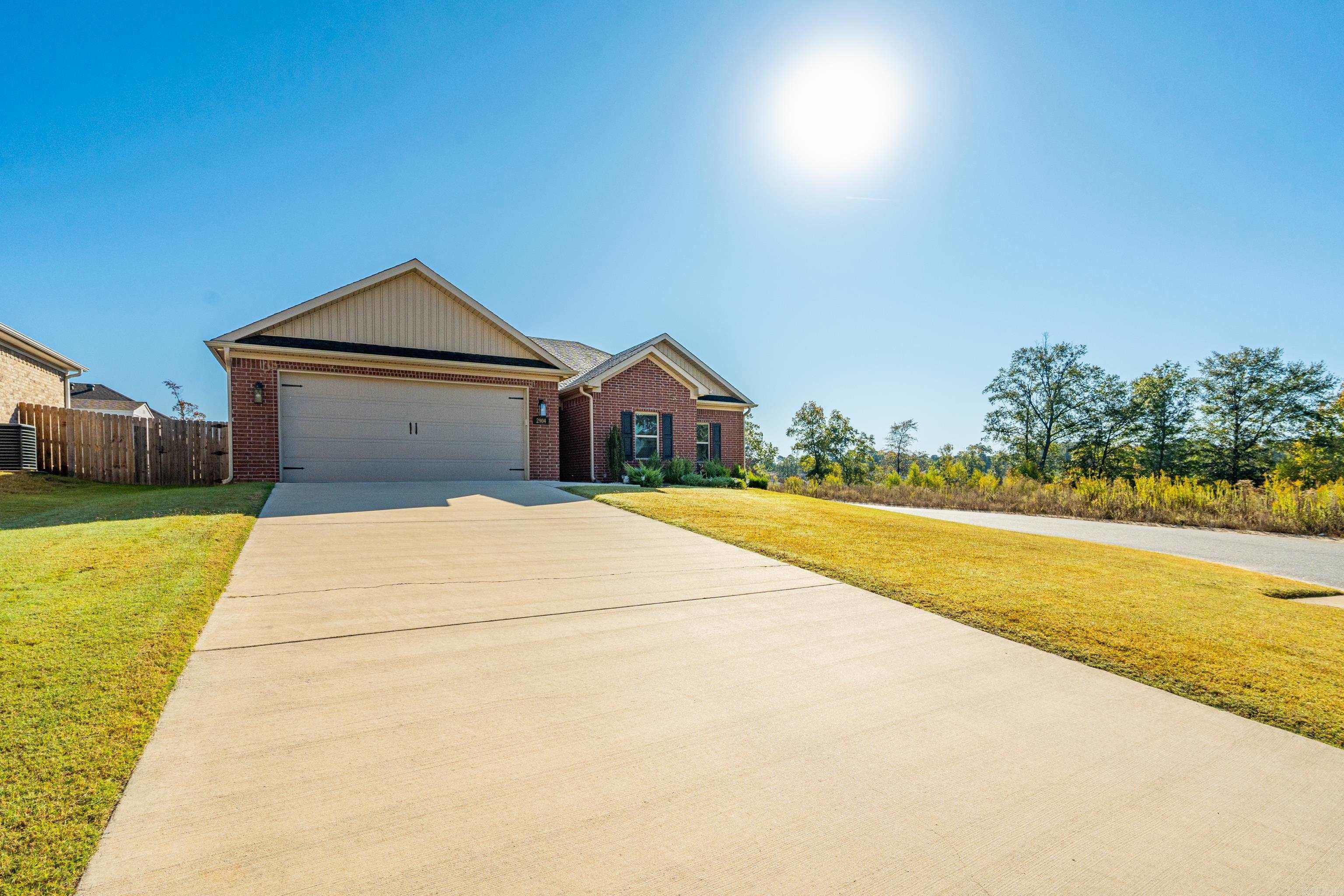 2904 Ann Street Benton, AR 72015