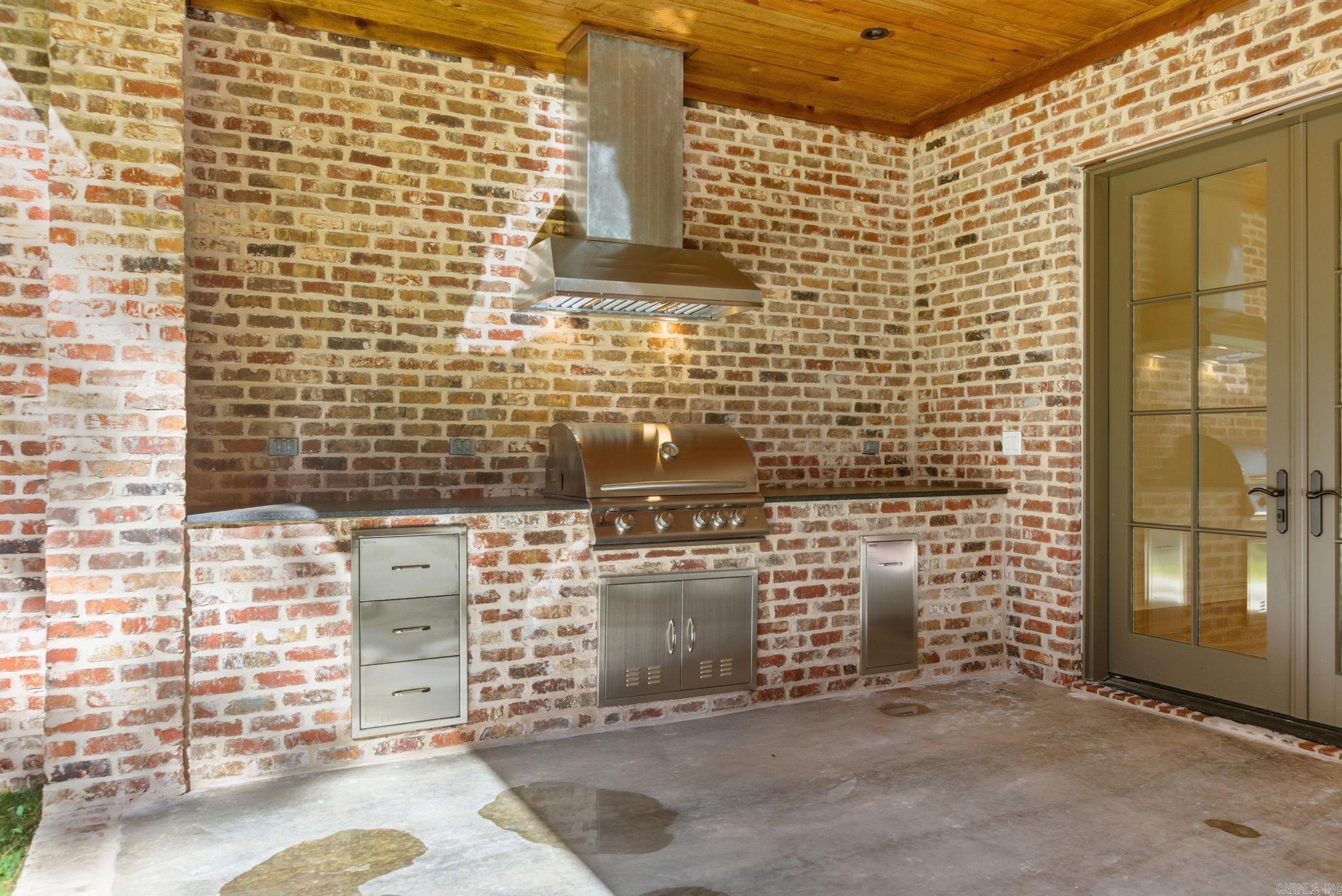 48 Orle  Little Rock, AR