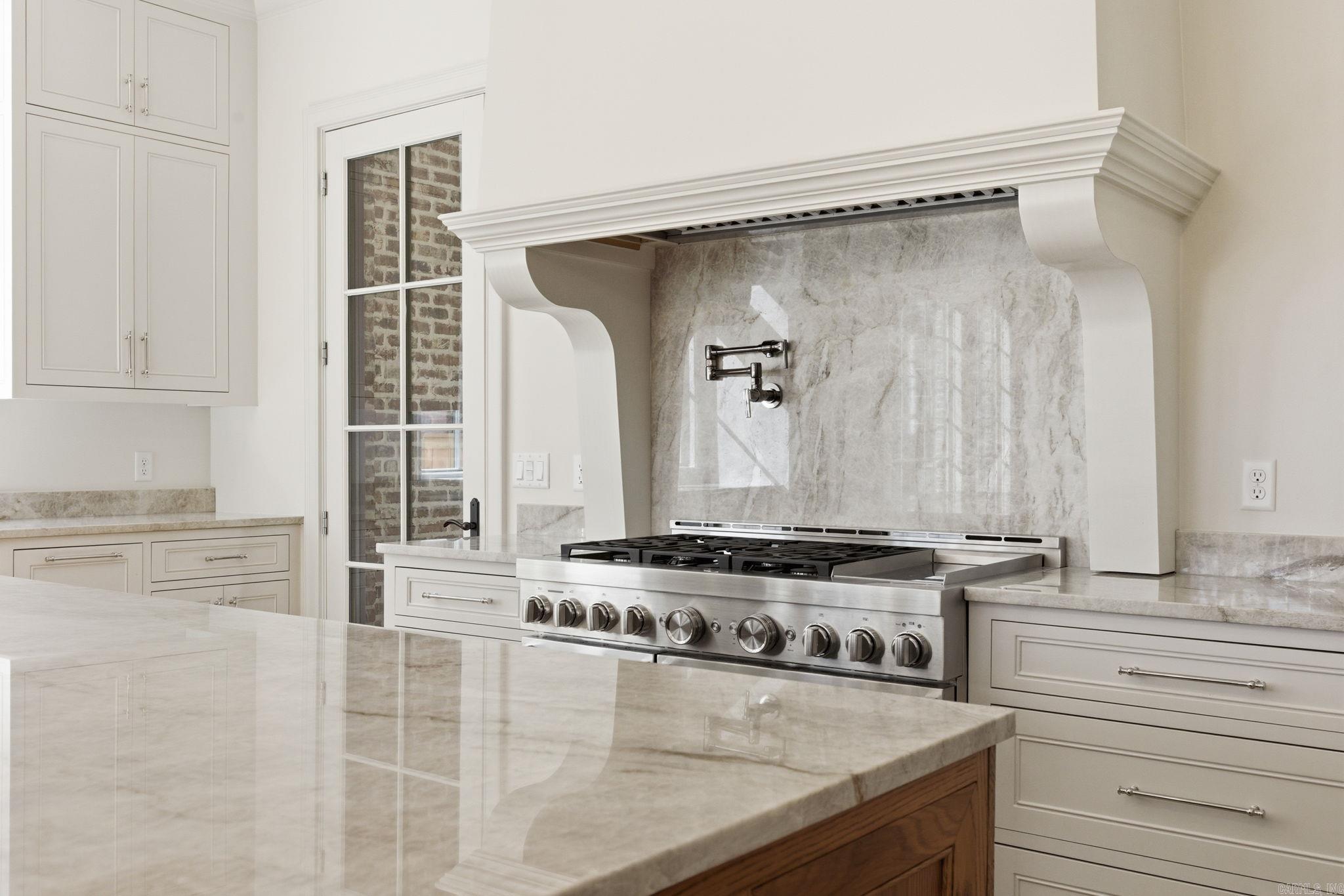 48 Orle  Little Rock, AR