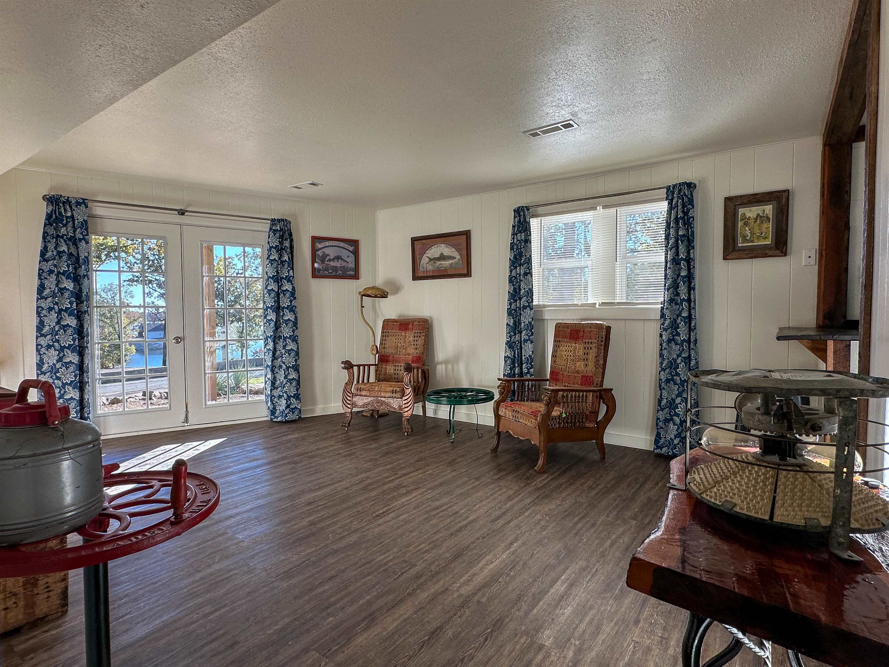 1506 E Emerald Cove  Horseshoe Bend, AR