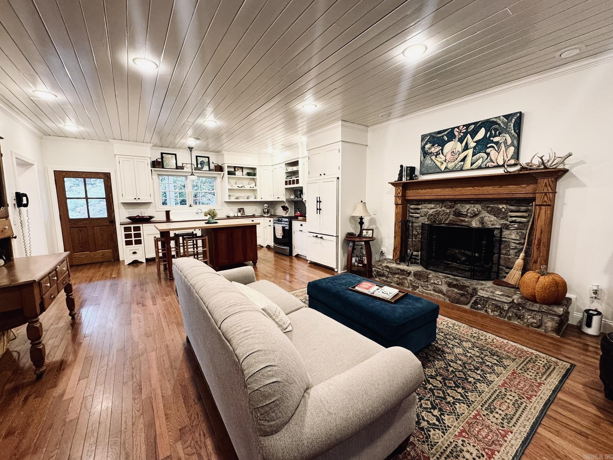 260 Darien Lane  Mountain View, AR