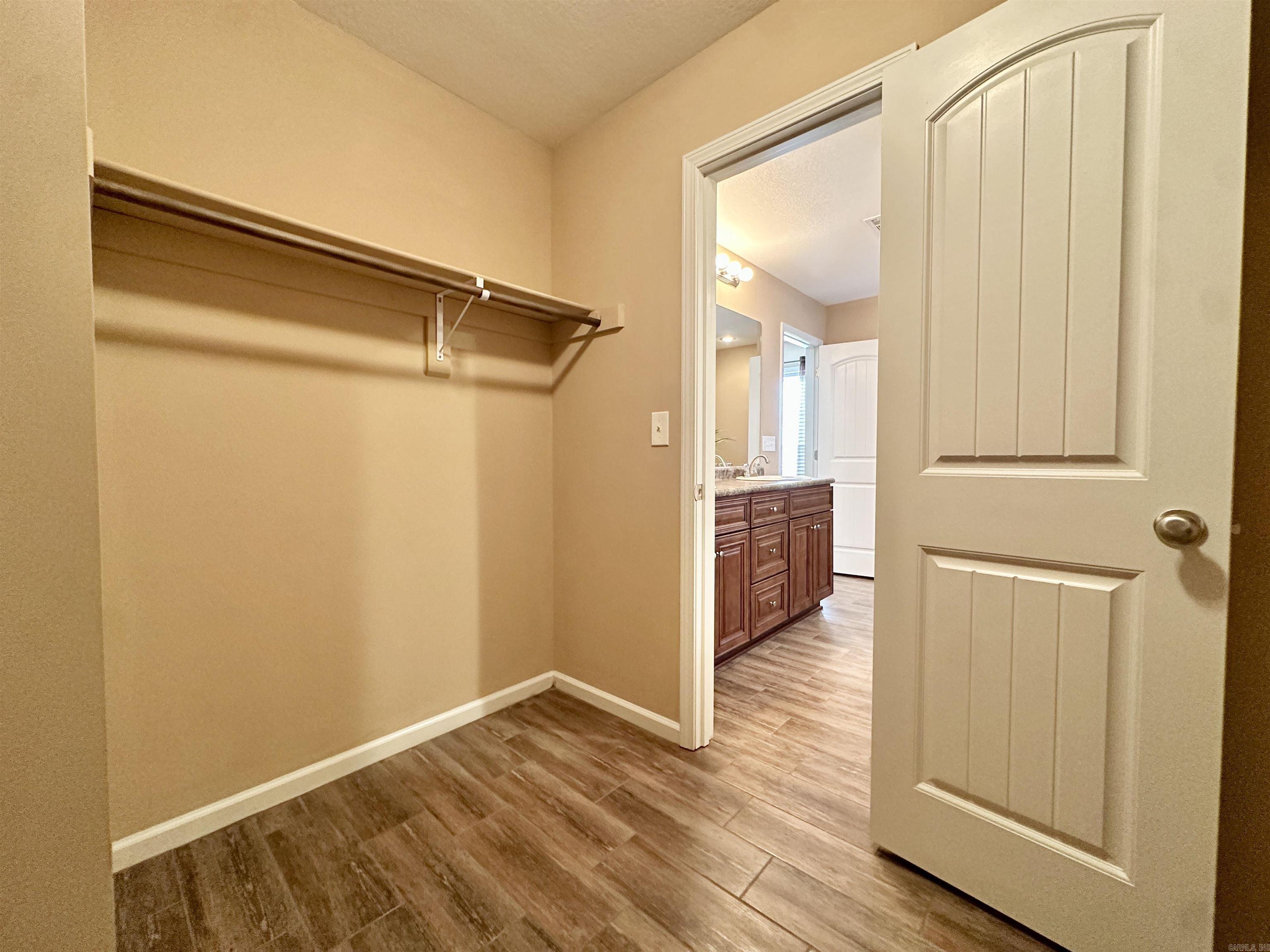 4563 Edinburgh Street Jonesboro, AR 72405