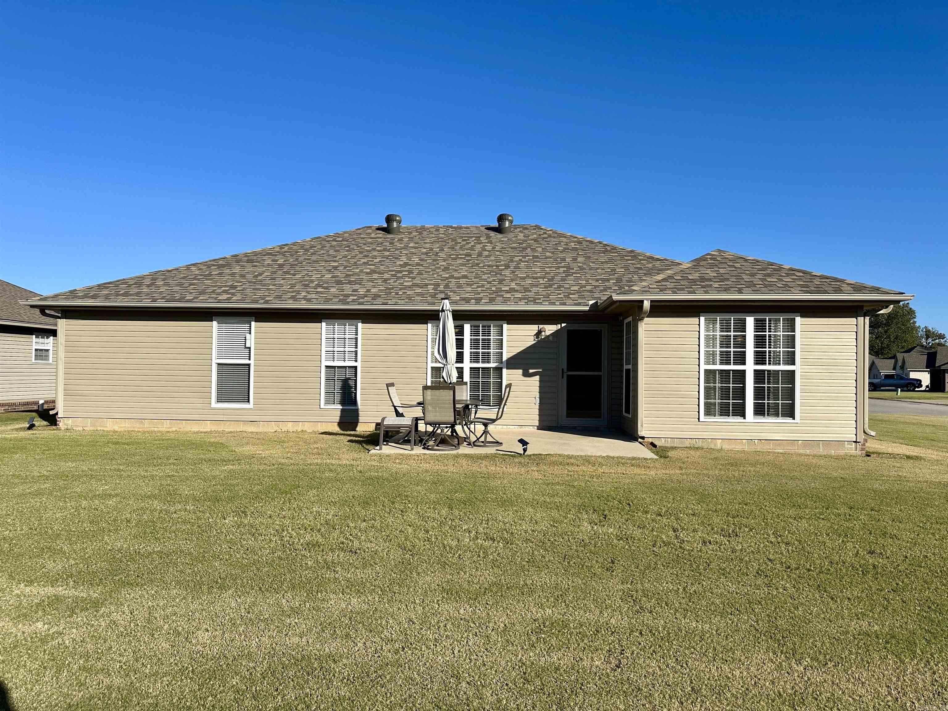 4563 Edinburgh Street Jonesboro, AR 72405