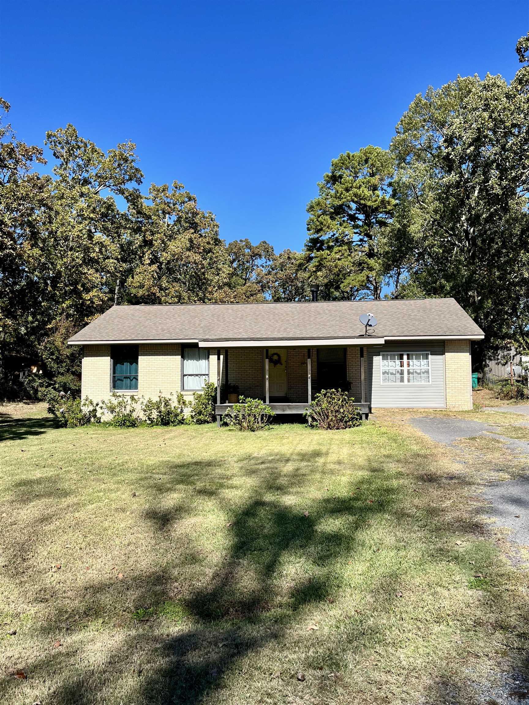 2540 Lakeside Drive Drive Benton, AR 72019