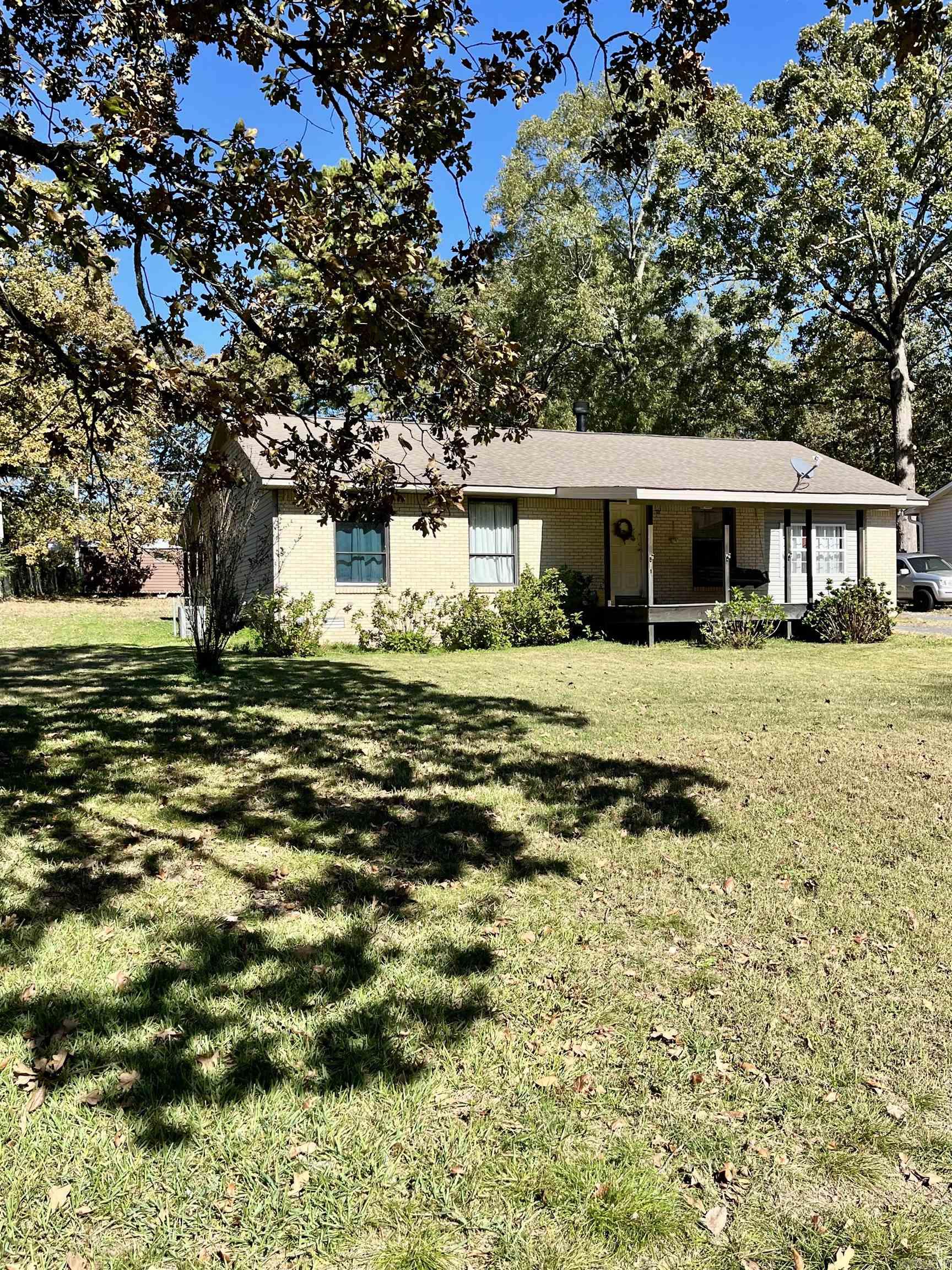 2540 Lakeside Drive Drive Benton, AR 72019