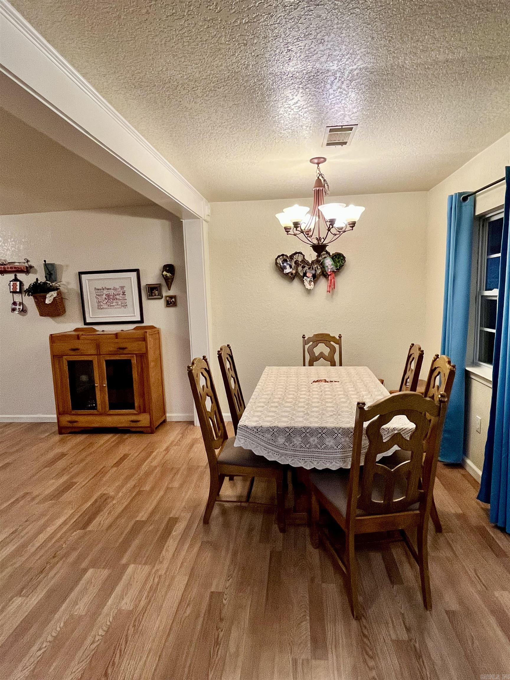 2540 Lakeside Drive Drive Benton, AR 72019