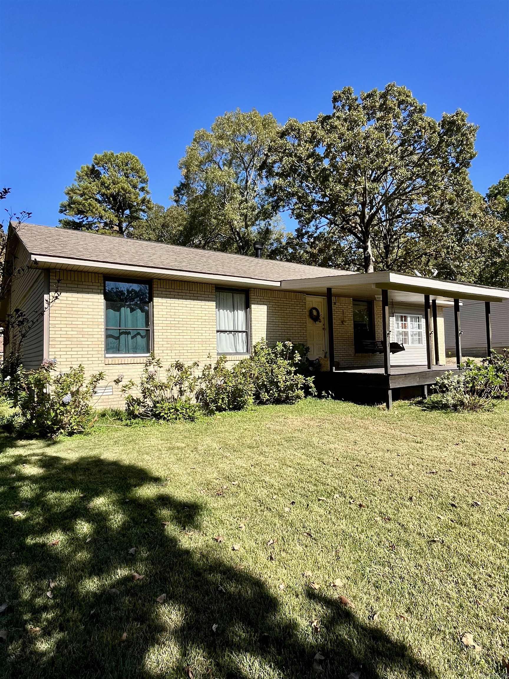 2540 Lakeside Drive Drive Benton, AR 72019