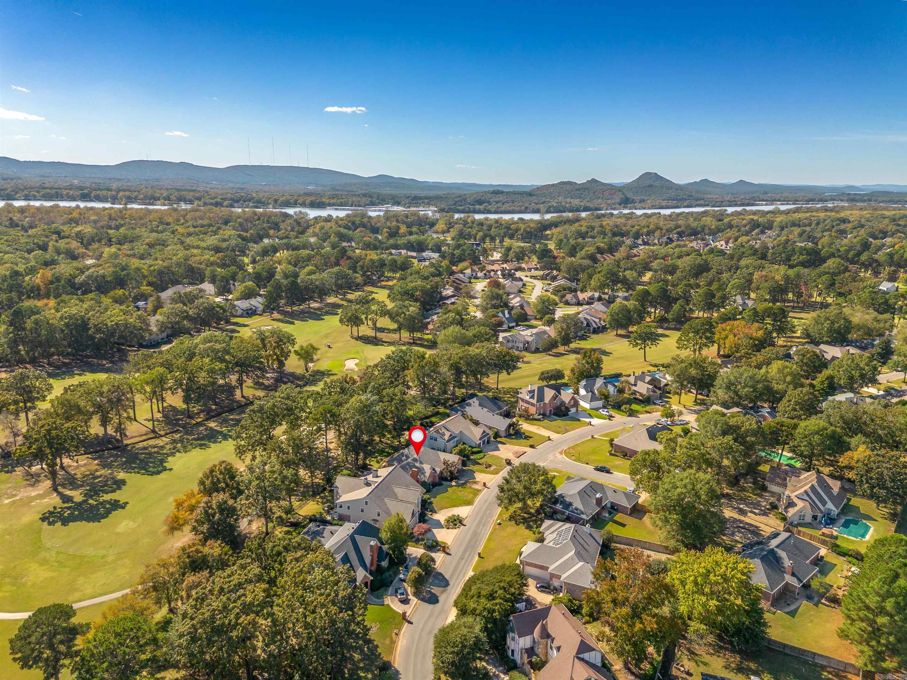 16 Masters Place Drive Maumelle, AR 72113