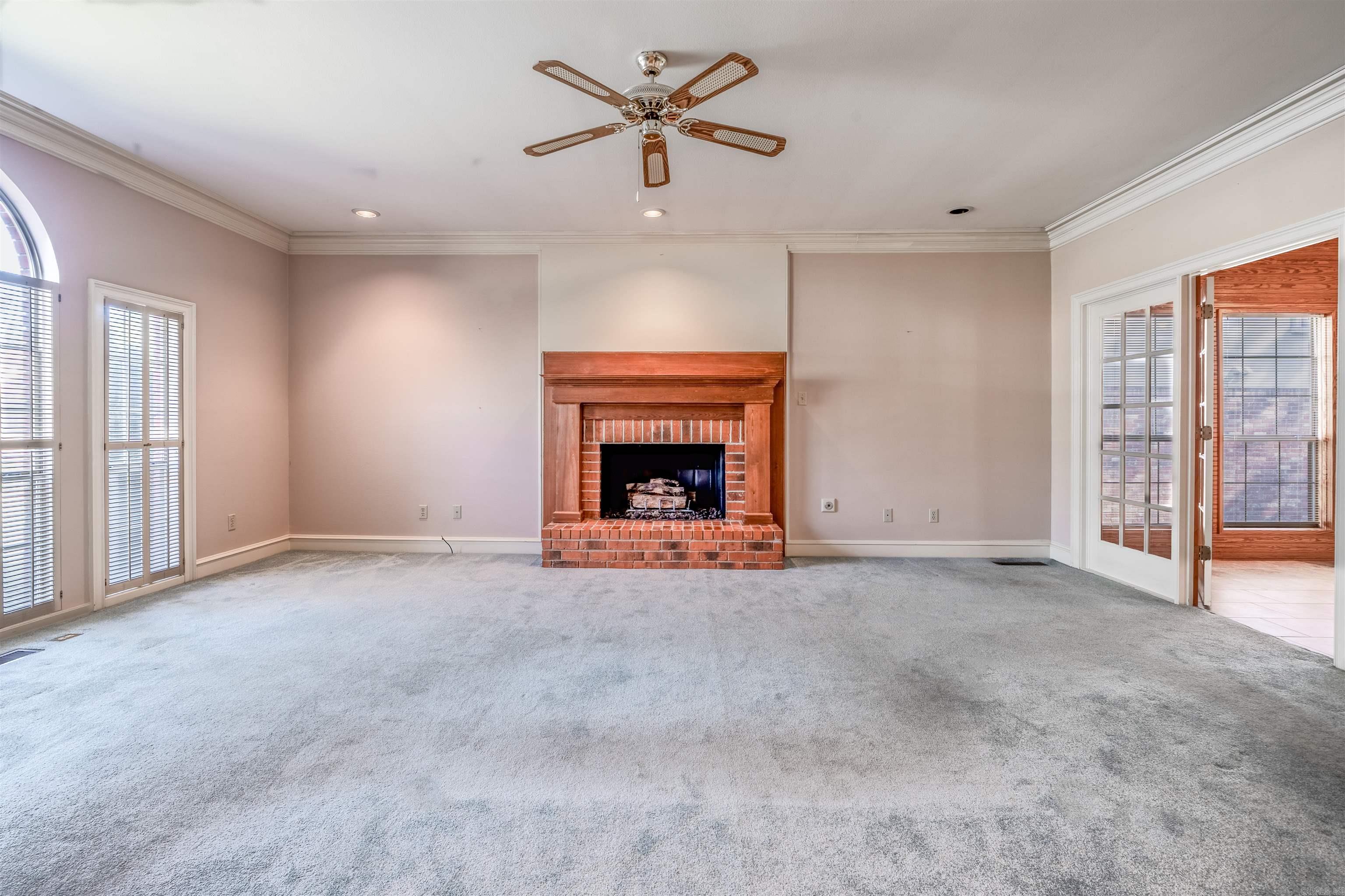 16 Masters Place Drive Maumelle, AR 72113