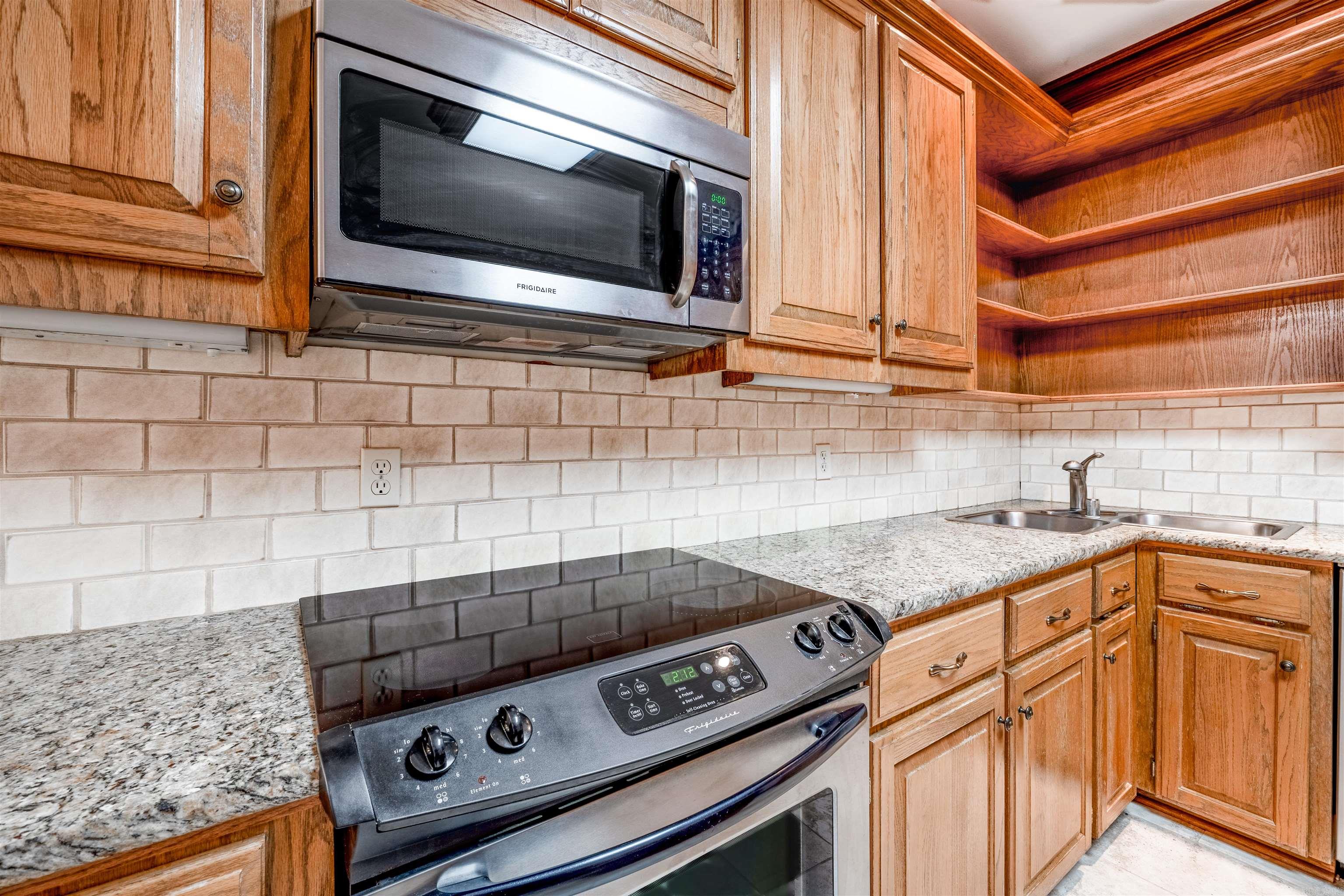 16 Masters Place Drive Maumelle, AR 72113