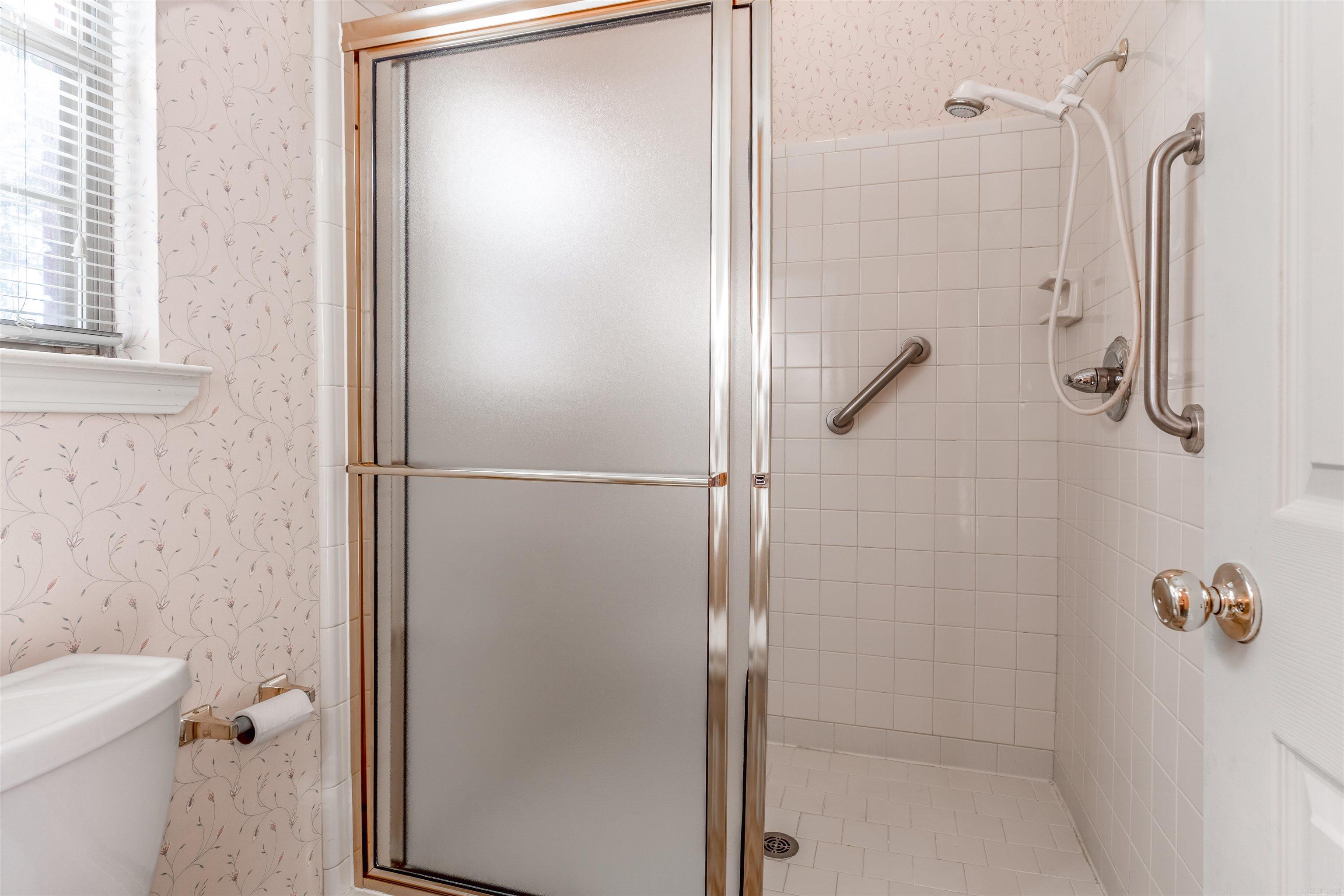 16 Masters Place Drive Maumelle, AR 72113