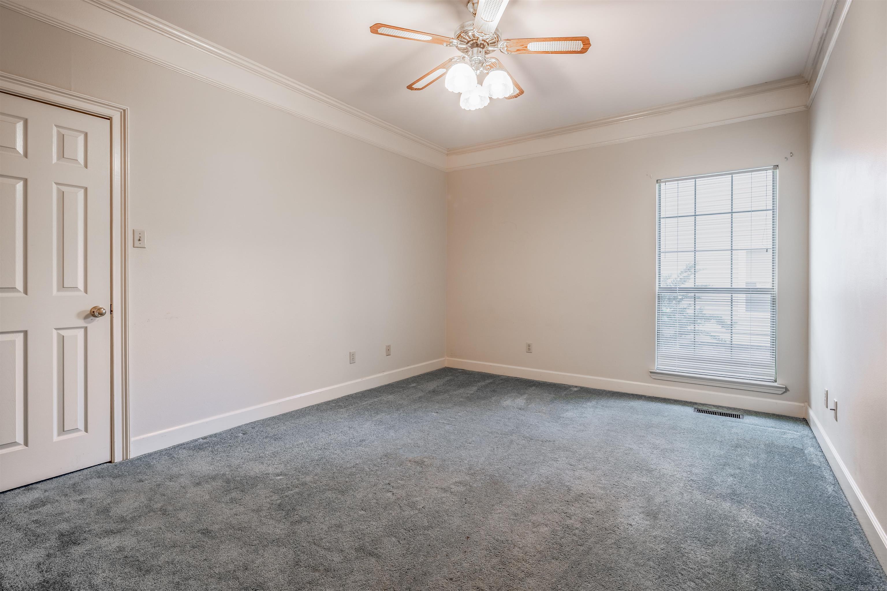 16 Masters Place Drive Maumelle, AR 72113