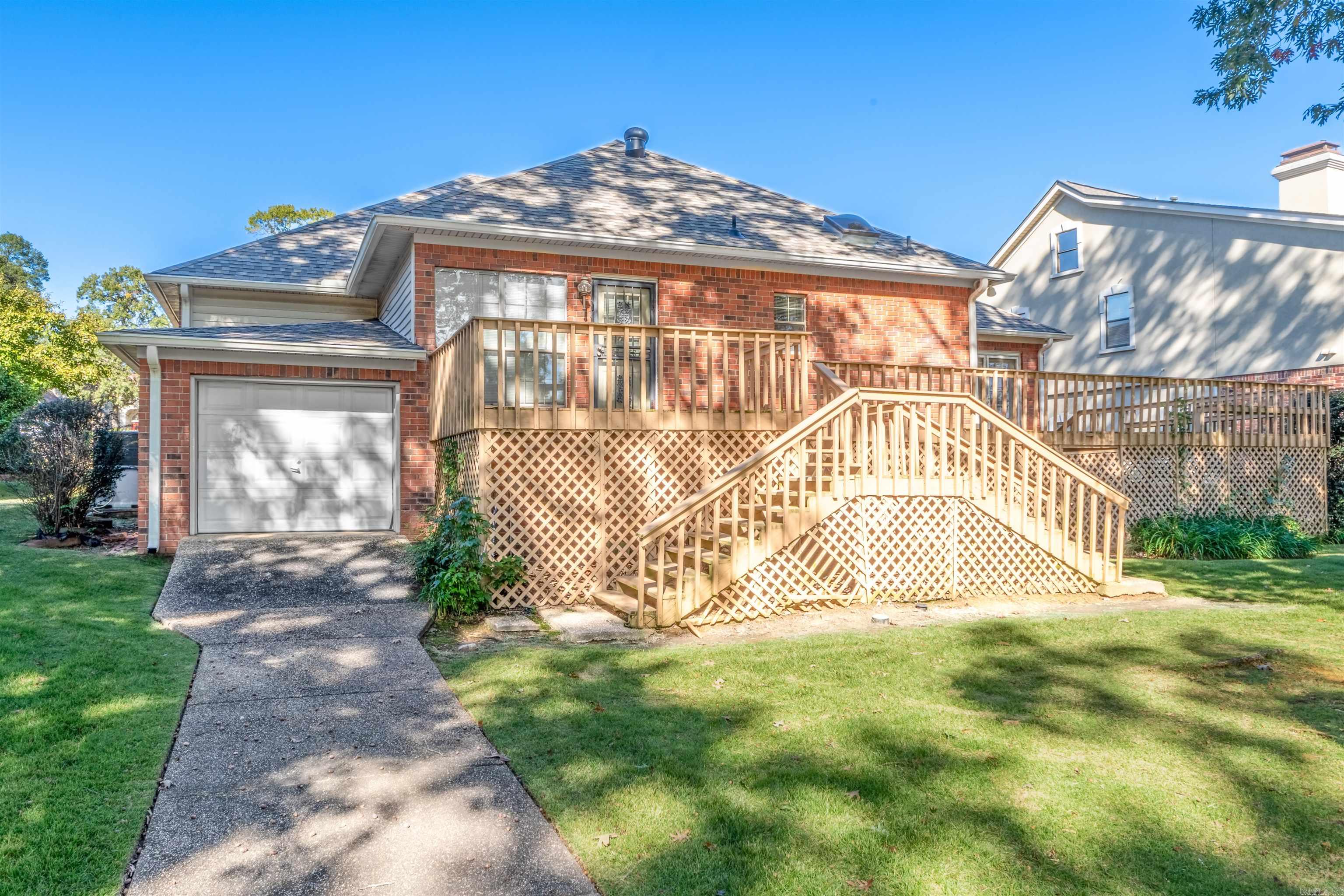 16 Masters Place Drive Maumelle, AR 72113