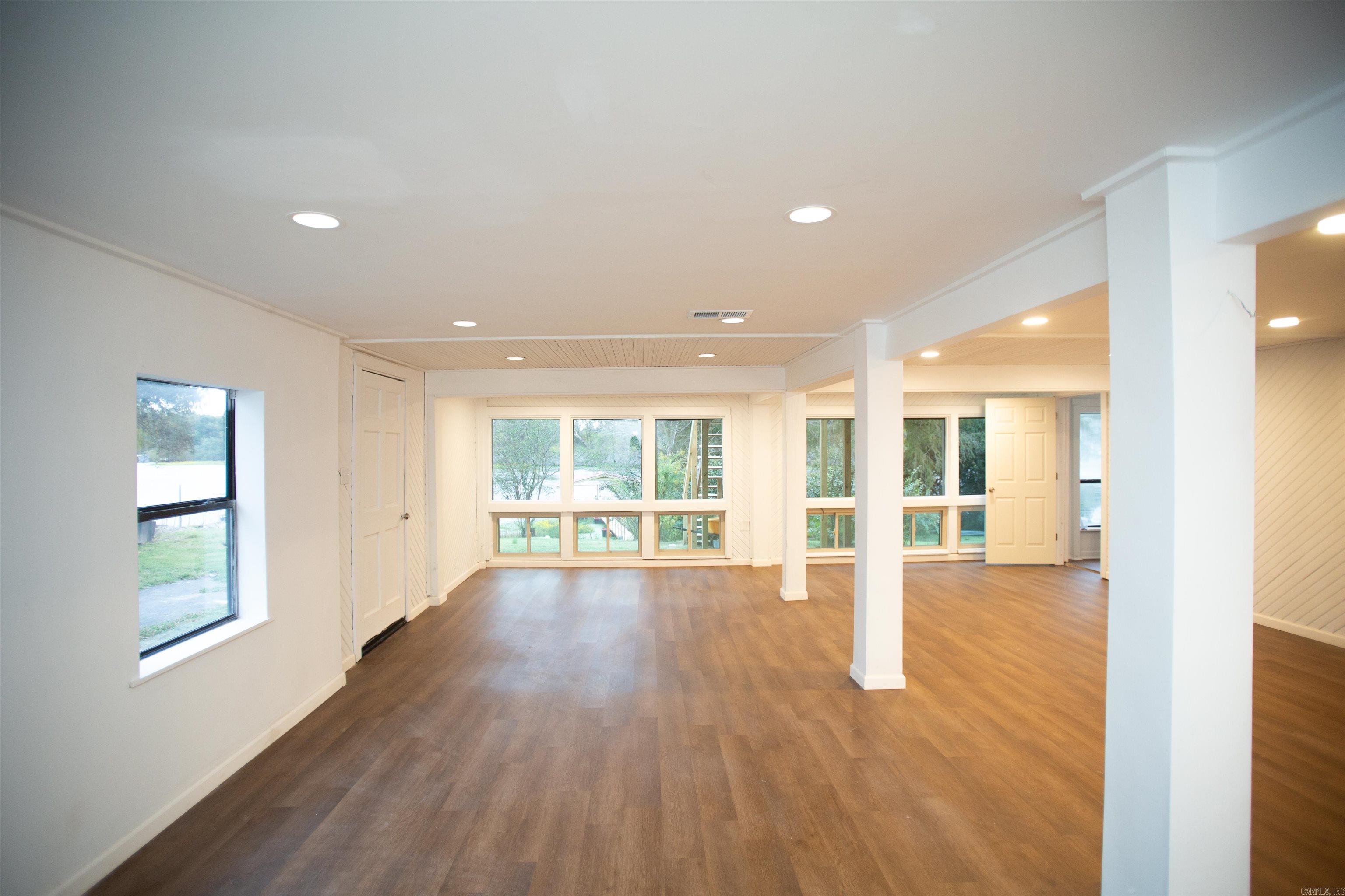 13118 Old River  Scott, AR