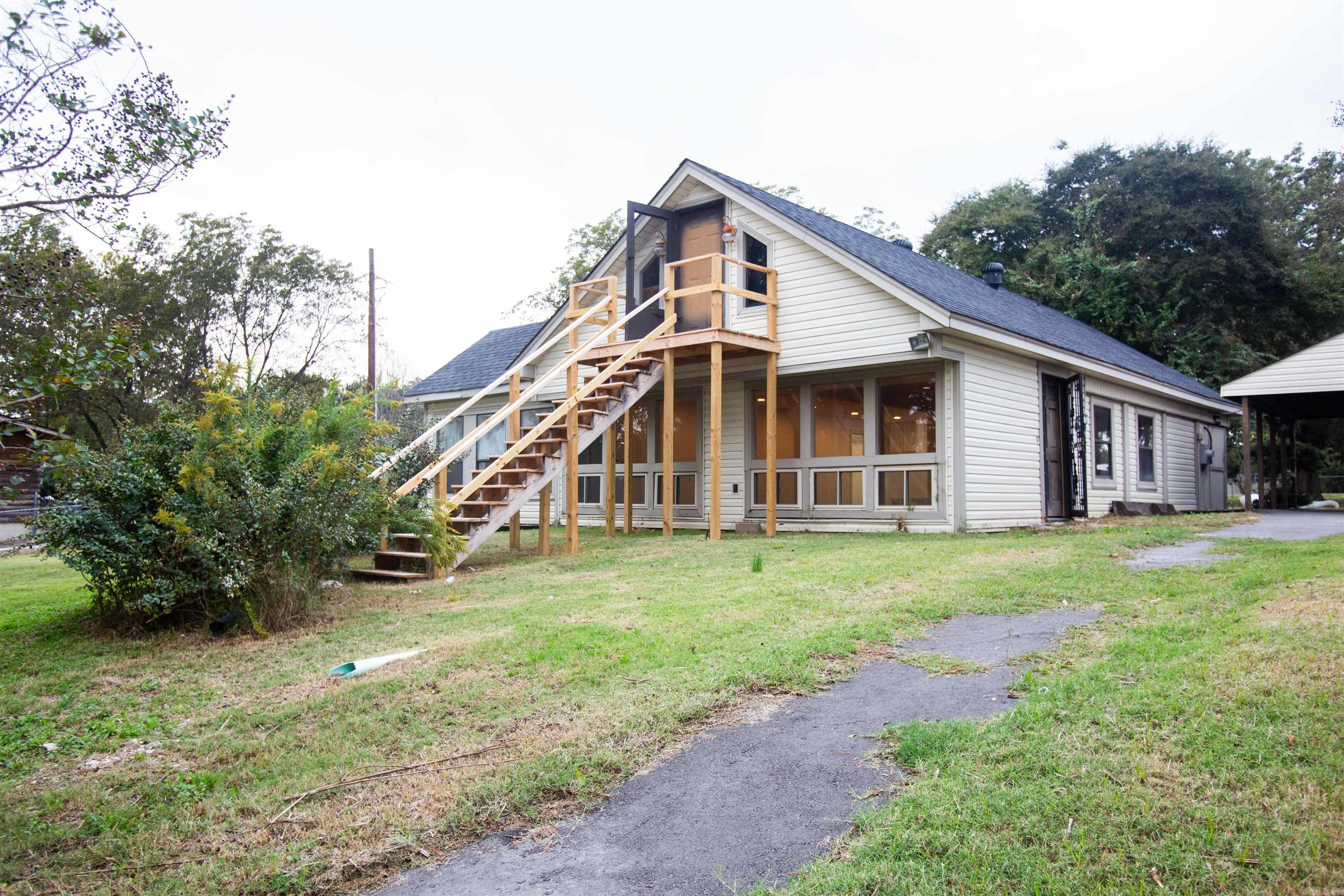 13118 Old River  Scott, AR