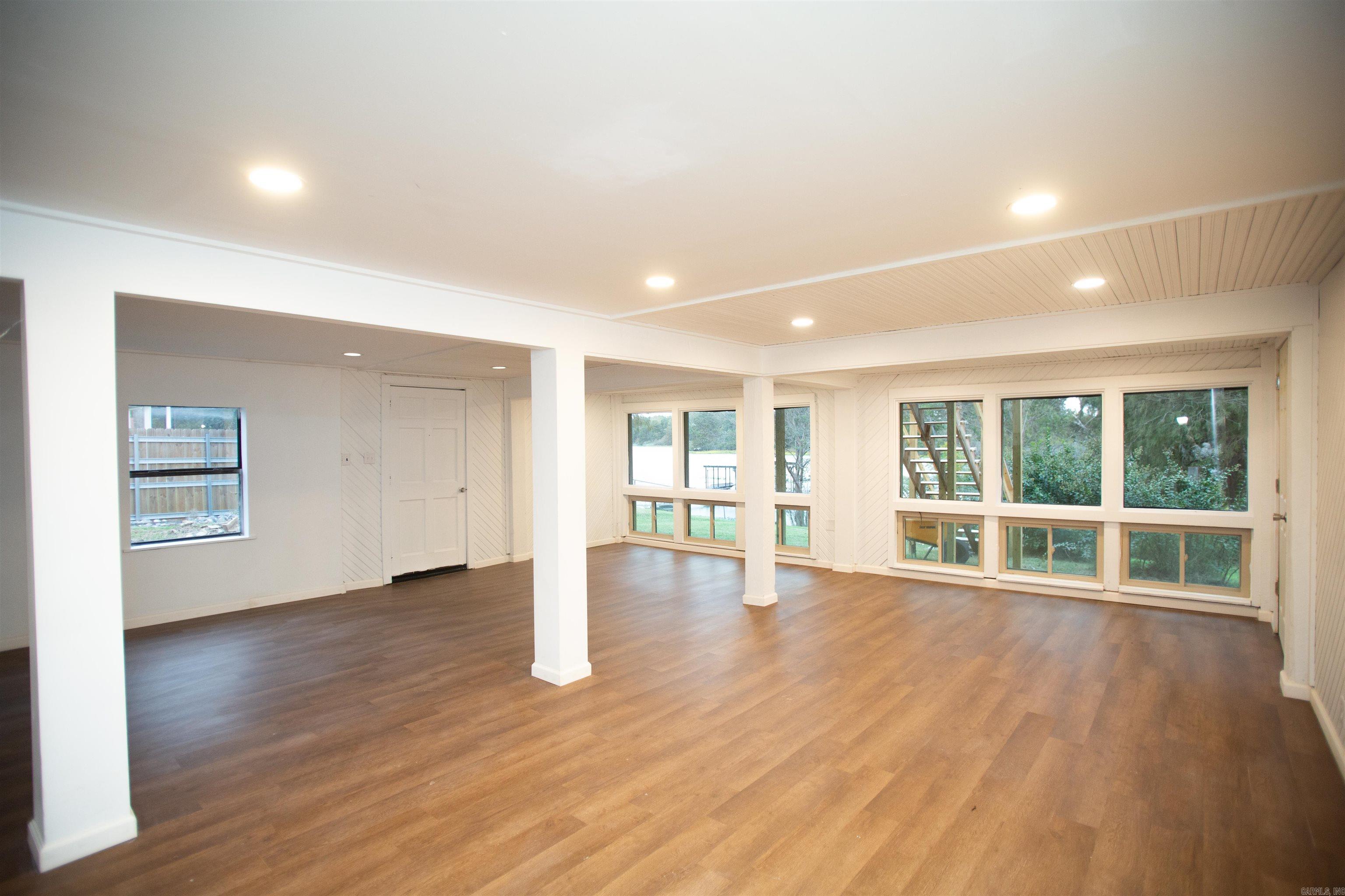 13118 Old River  Scott, AR