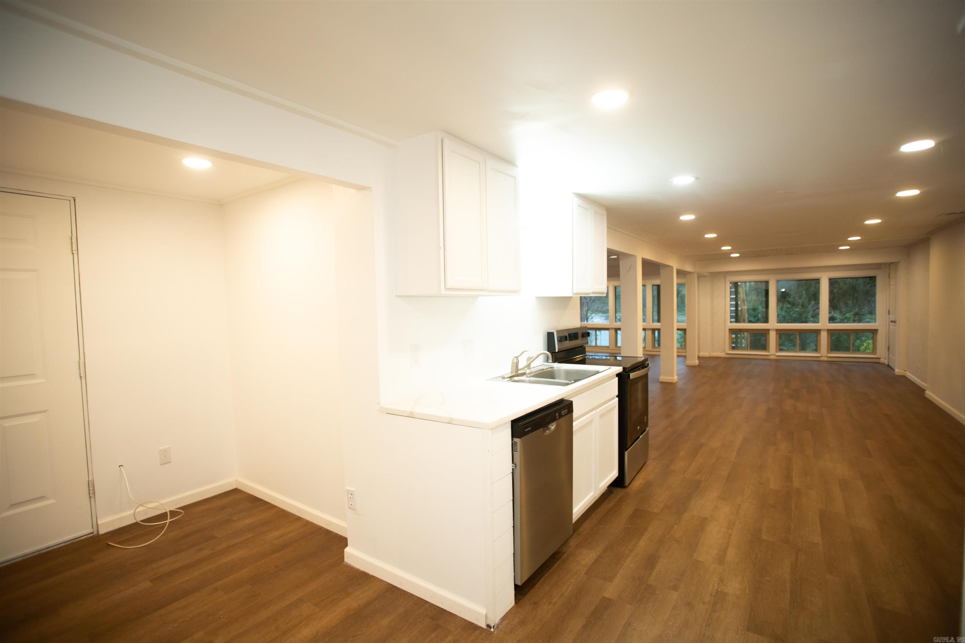 13118 Old River  Scott, AR