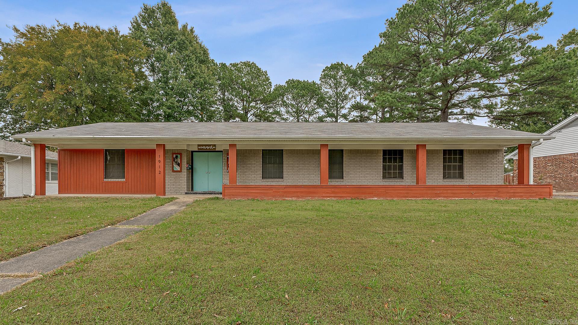 1912  Sherwood  Jonesboro, AR