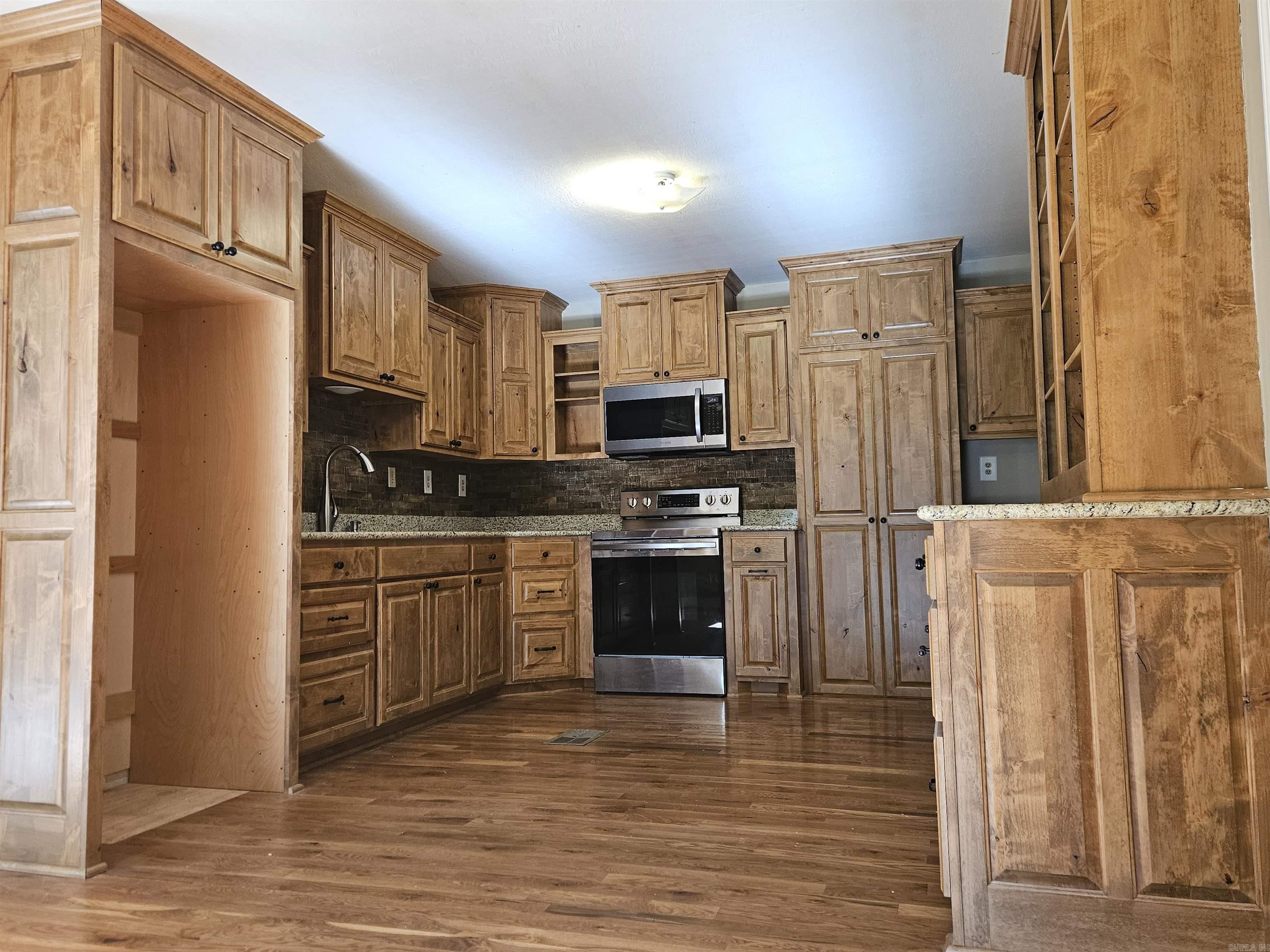 234 N Ridgeway Way Marshall, AR 72650