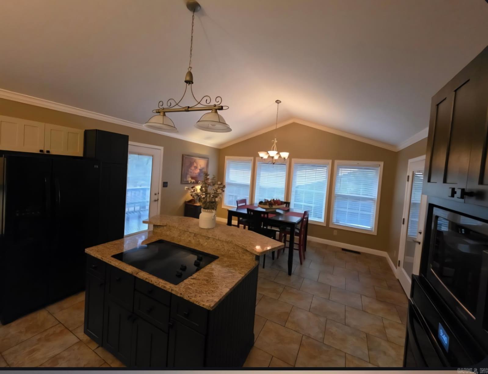 50 Red Fox  Greers Ferry, AR