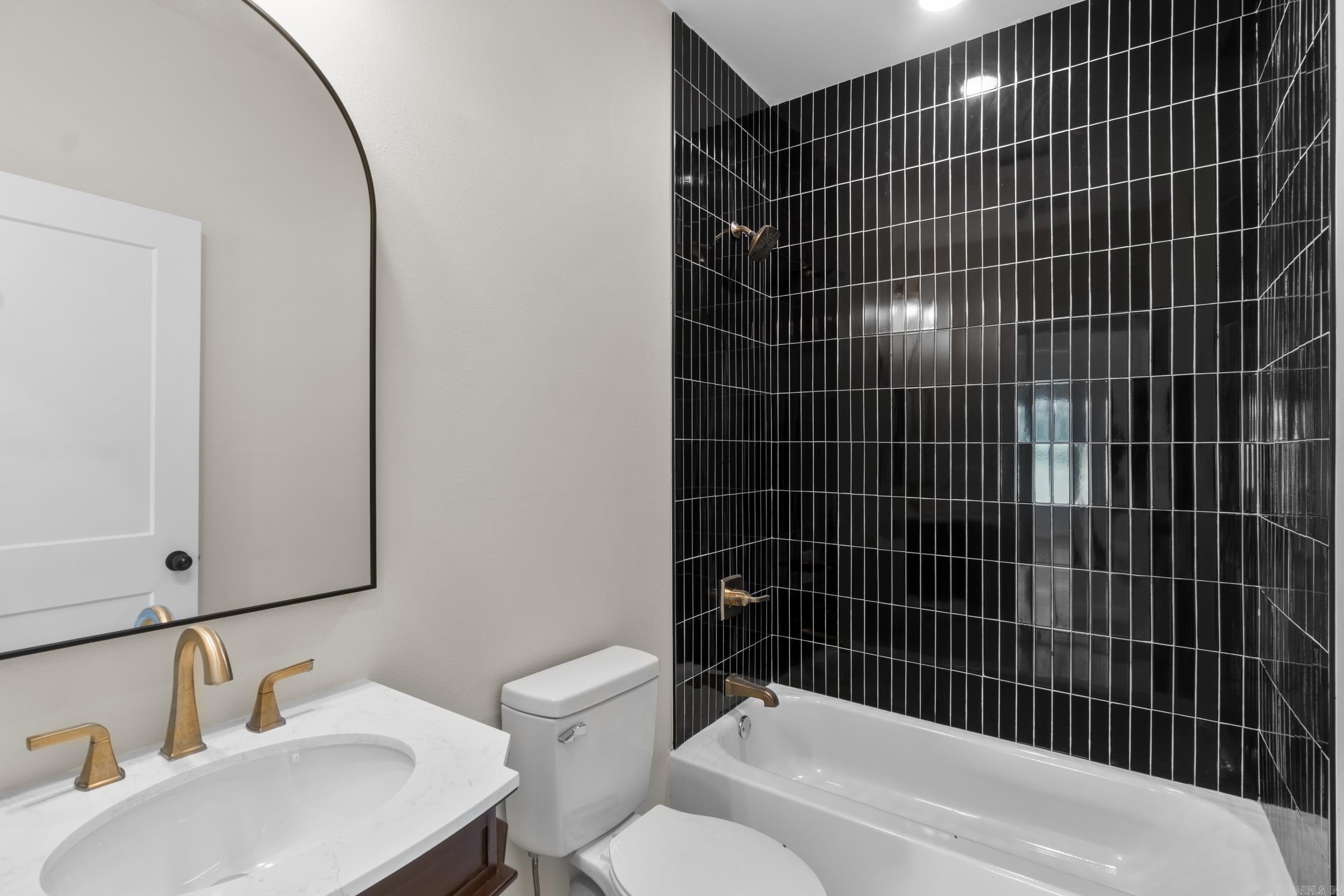 119 Earnie Atkins Rd. Pangburn, AR 72121