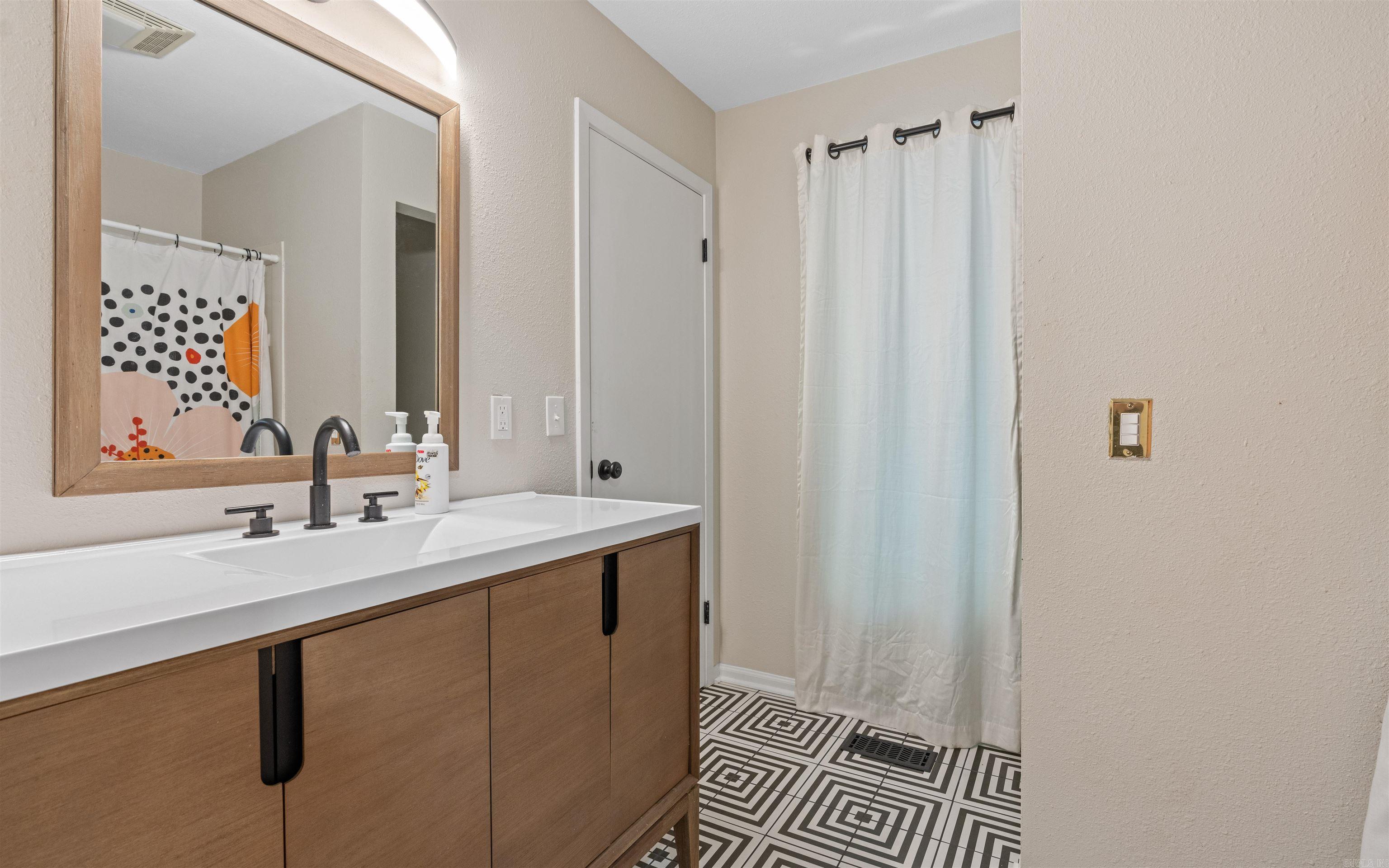 124 Leigh Circle Hot Springs, AR 71901