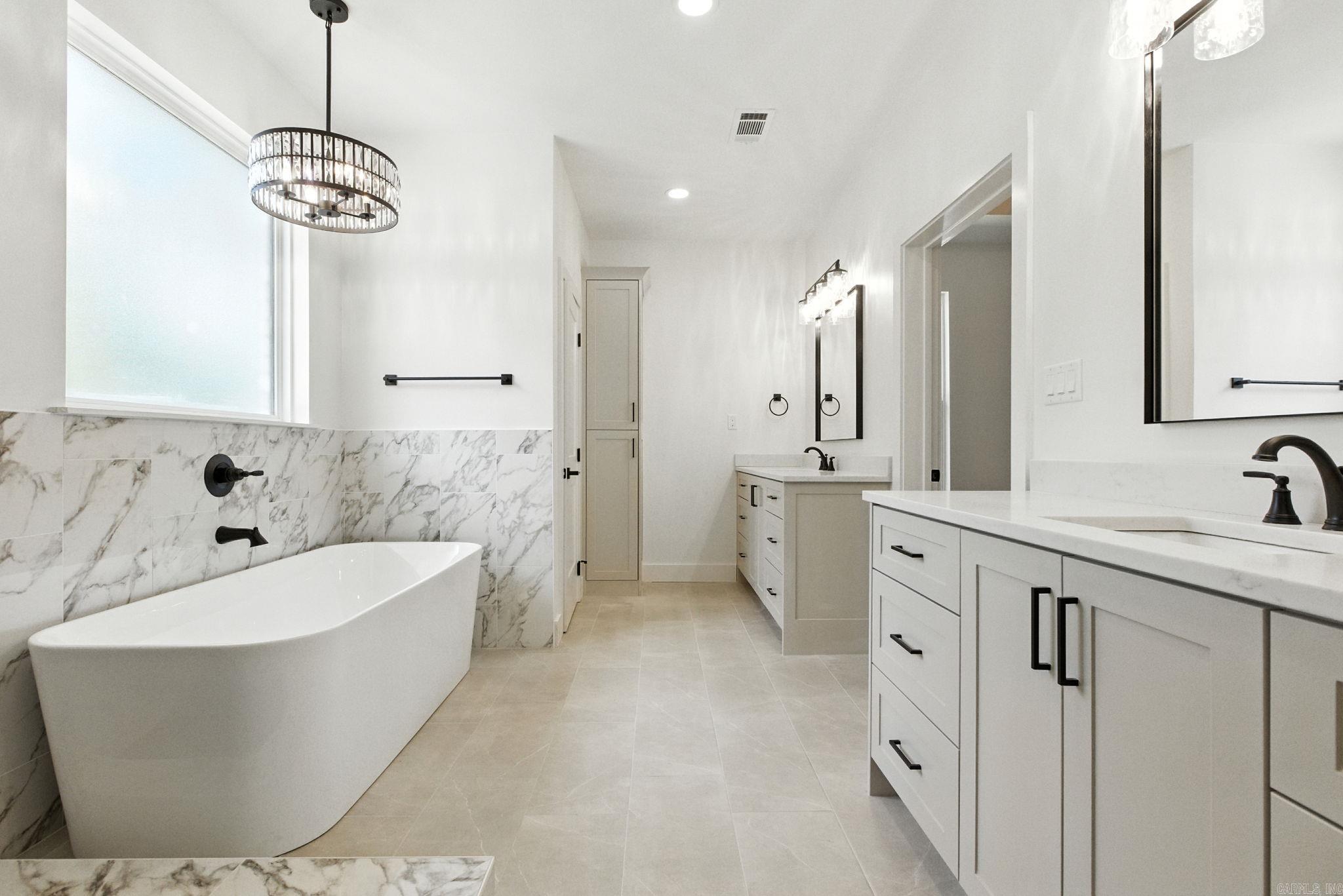 301 Abrielle Lane Benton, AR 72015-0000